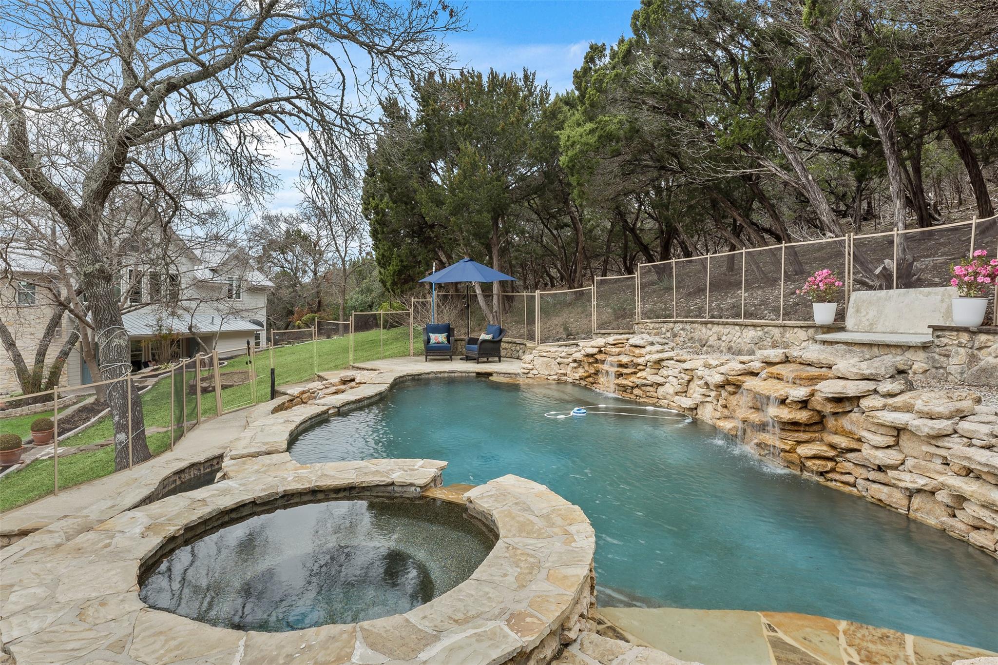 5926 Lakeside Dr, Belton, TX 76513