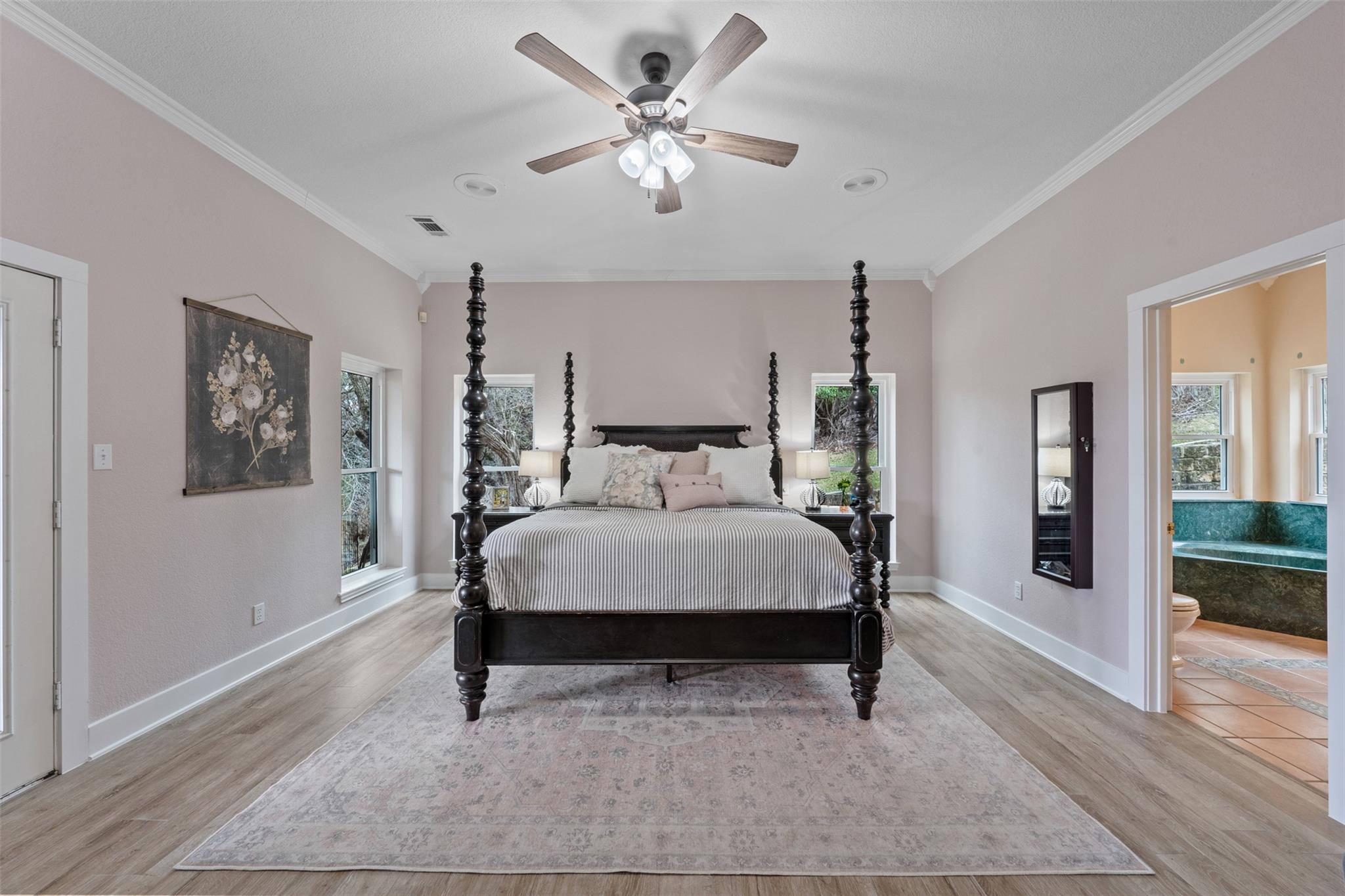 5926 Lakeside Dr, Belton, TX 76513