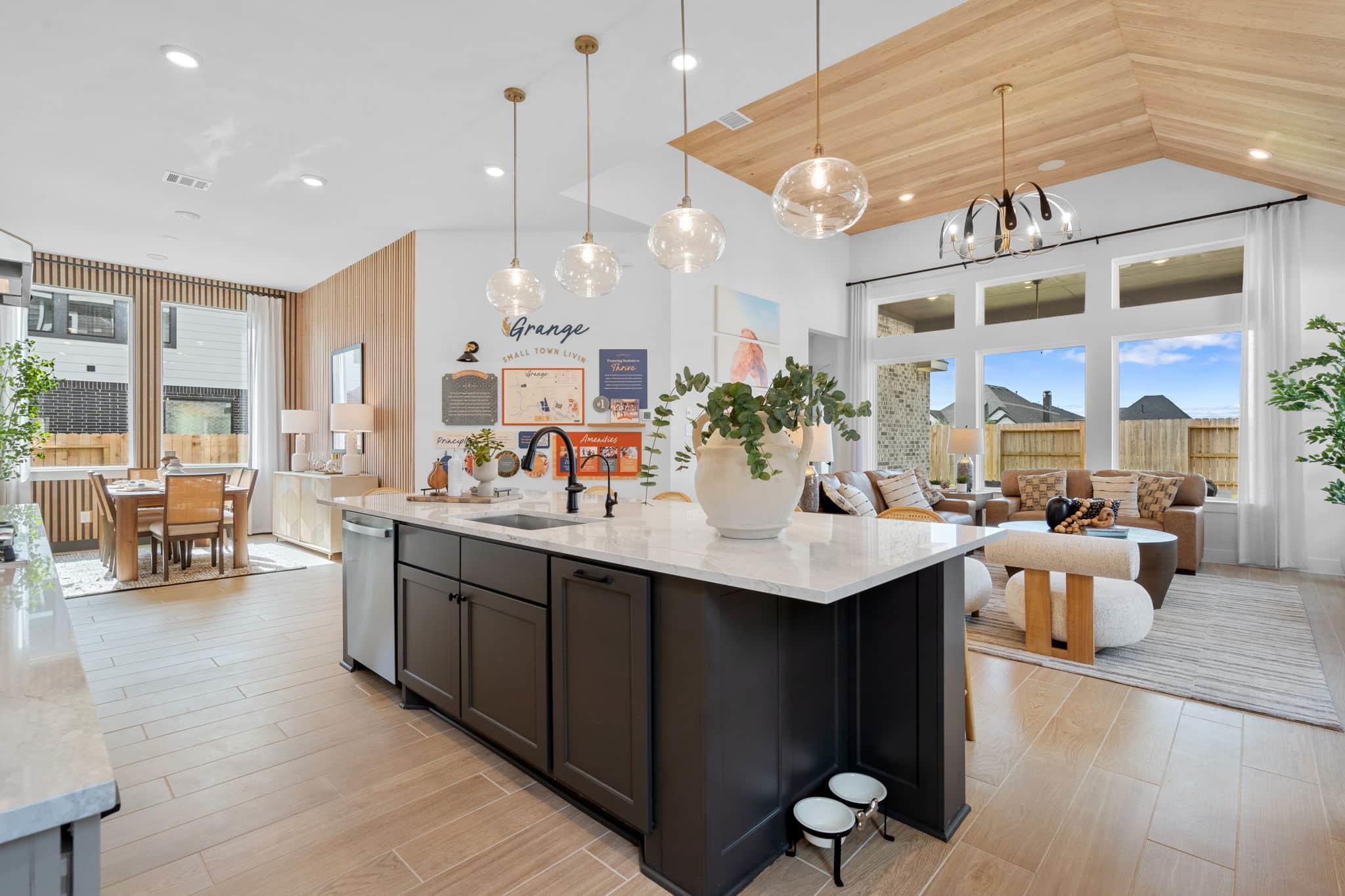 212 Montecido Dr, Liberty Hill, TX 78642