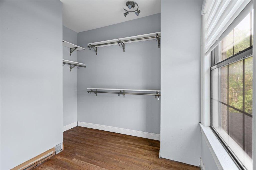 10302 Aspen St, Austin, TX 78758