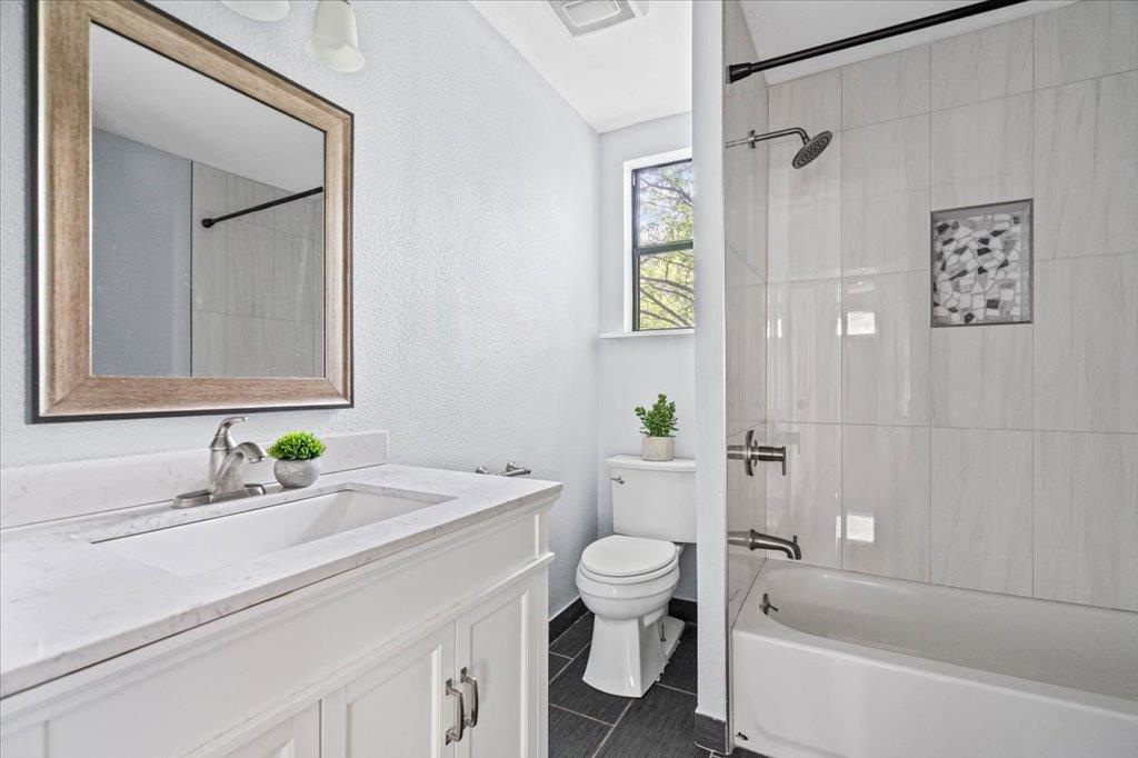 10302 Aspen St, Austin, TX 78758