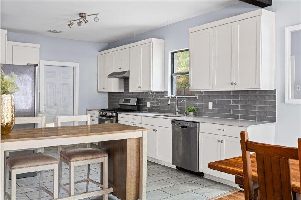 10302 Aspen St, Austin, TX 78758