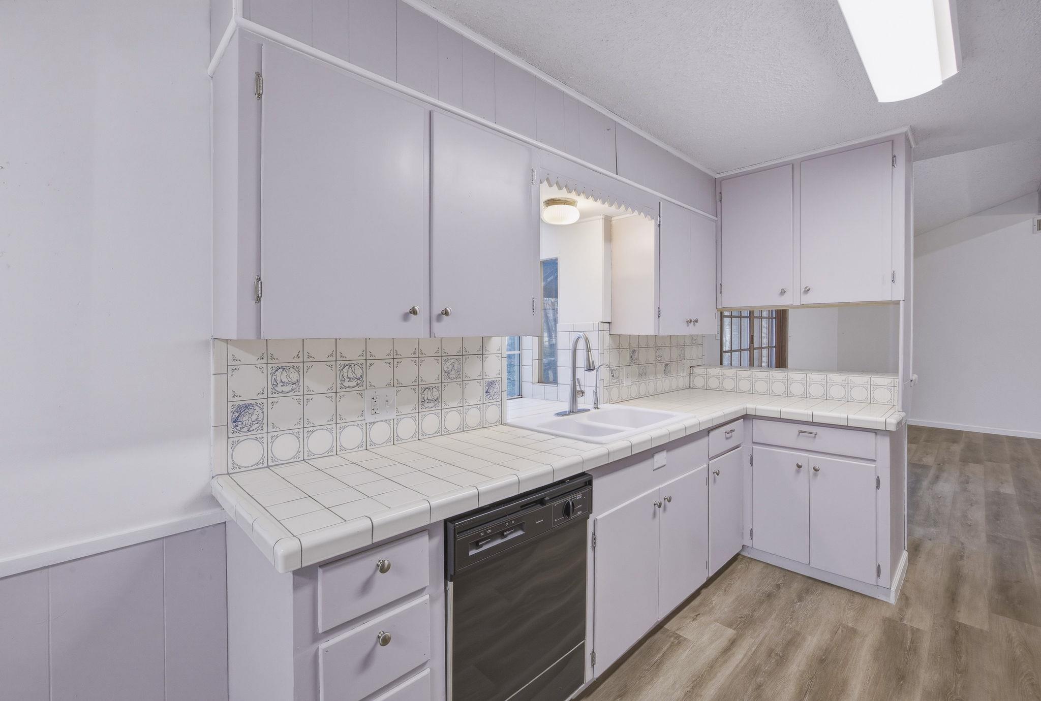 7900 HUDSON Loop, Austin, TX 78736