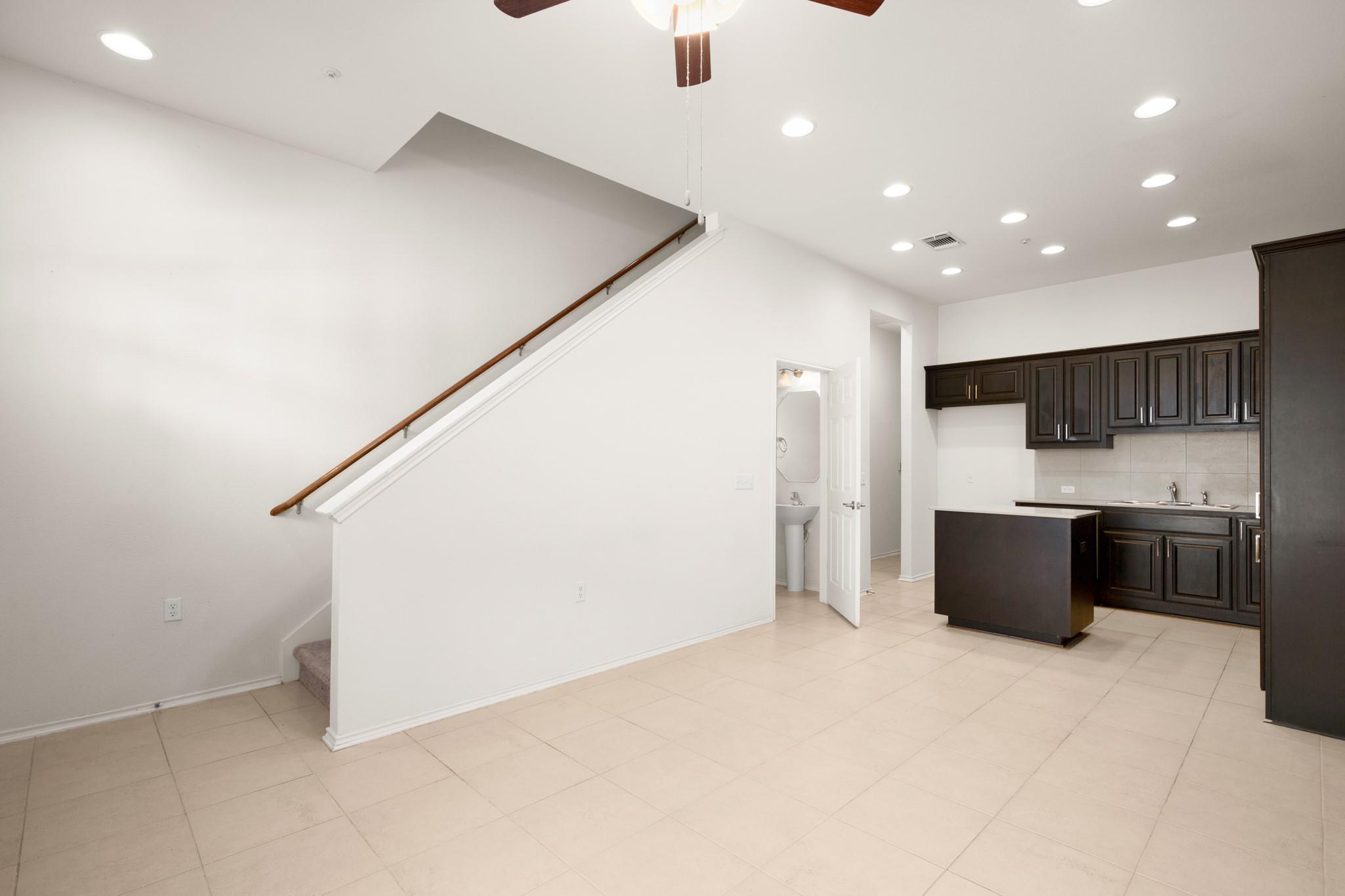 4513 Kocurek St, Austin, TX 78723