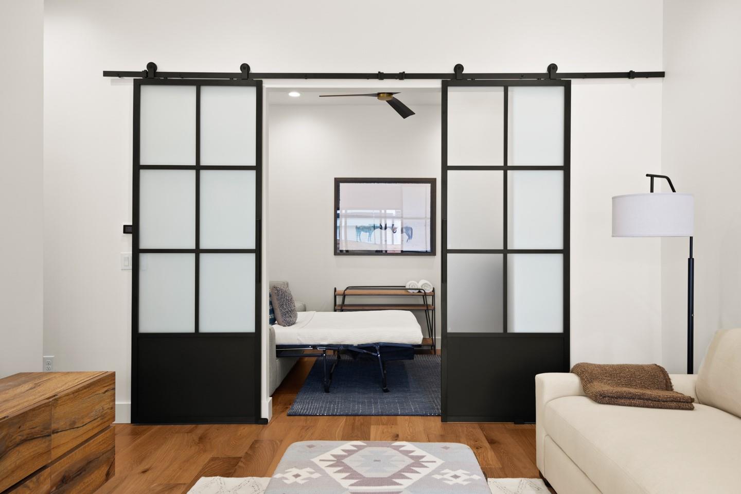 2005 E 8th St # 1, Austin, TX 78702