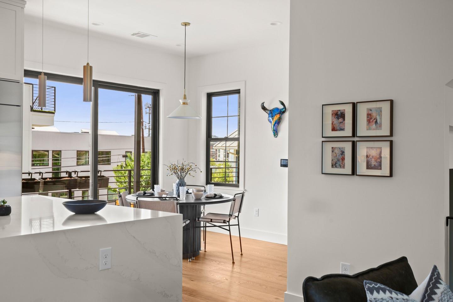 2005 E 8th St # 1, Austin, TX 78702