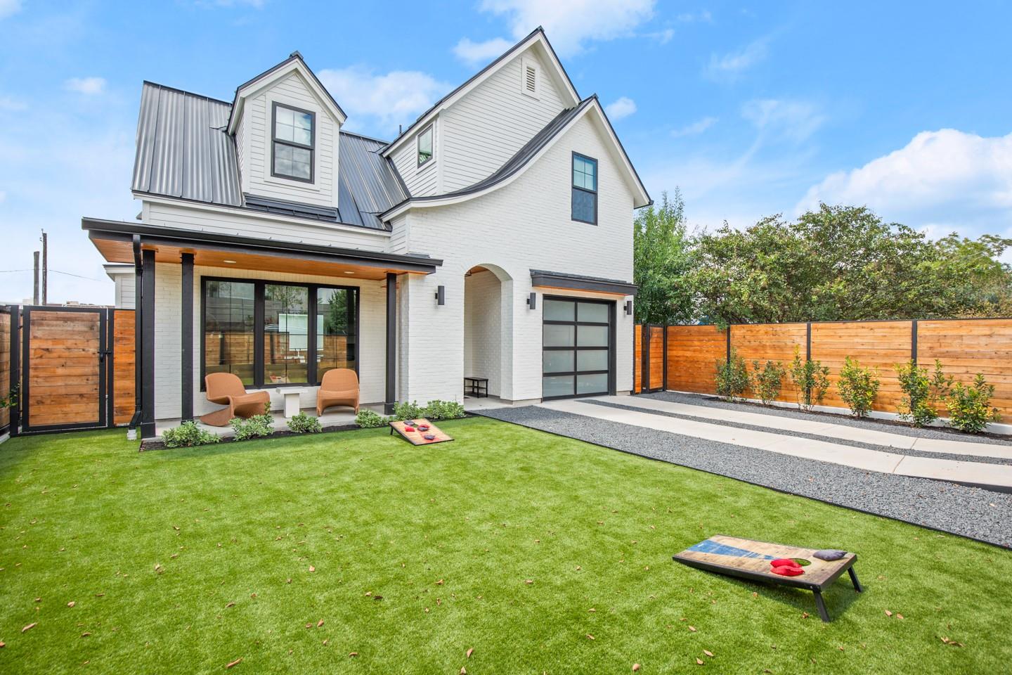 2005 E 8th St # 1, Austin, TX 78702