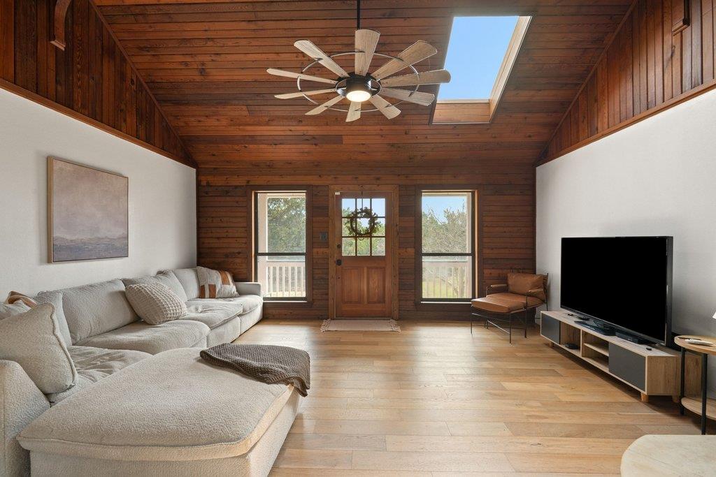 201 Raincloud, Wimberley, TX 78676