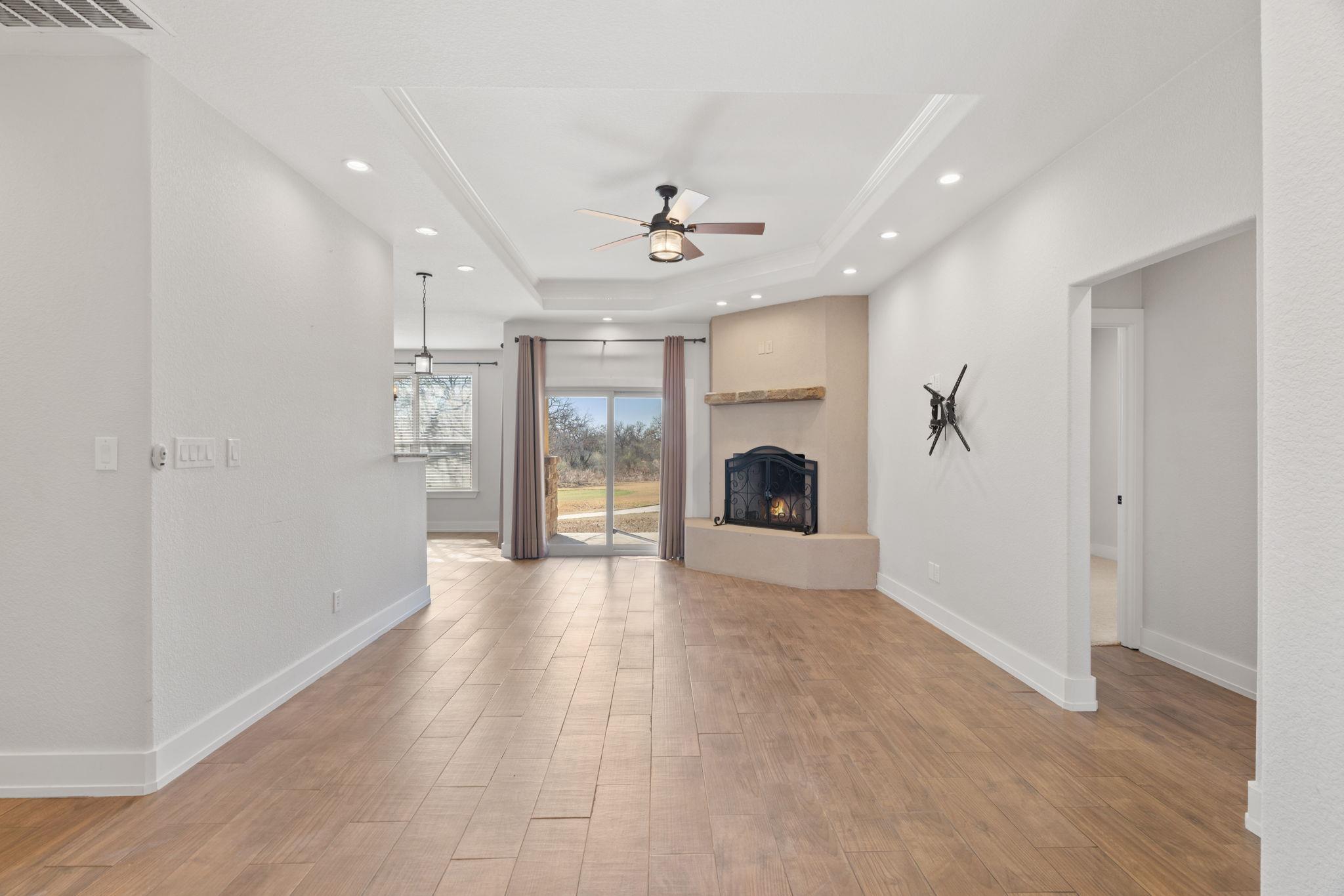 110 Chaumont St, Kingsland, TX 78639