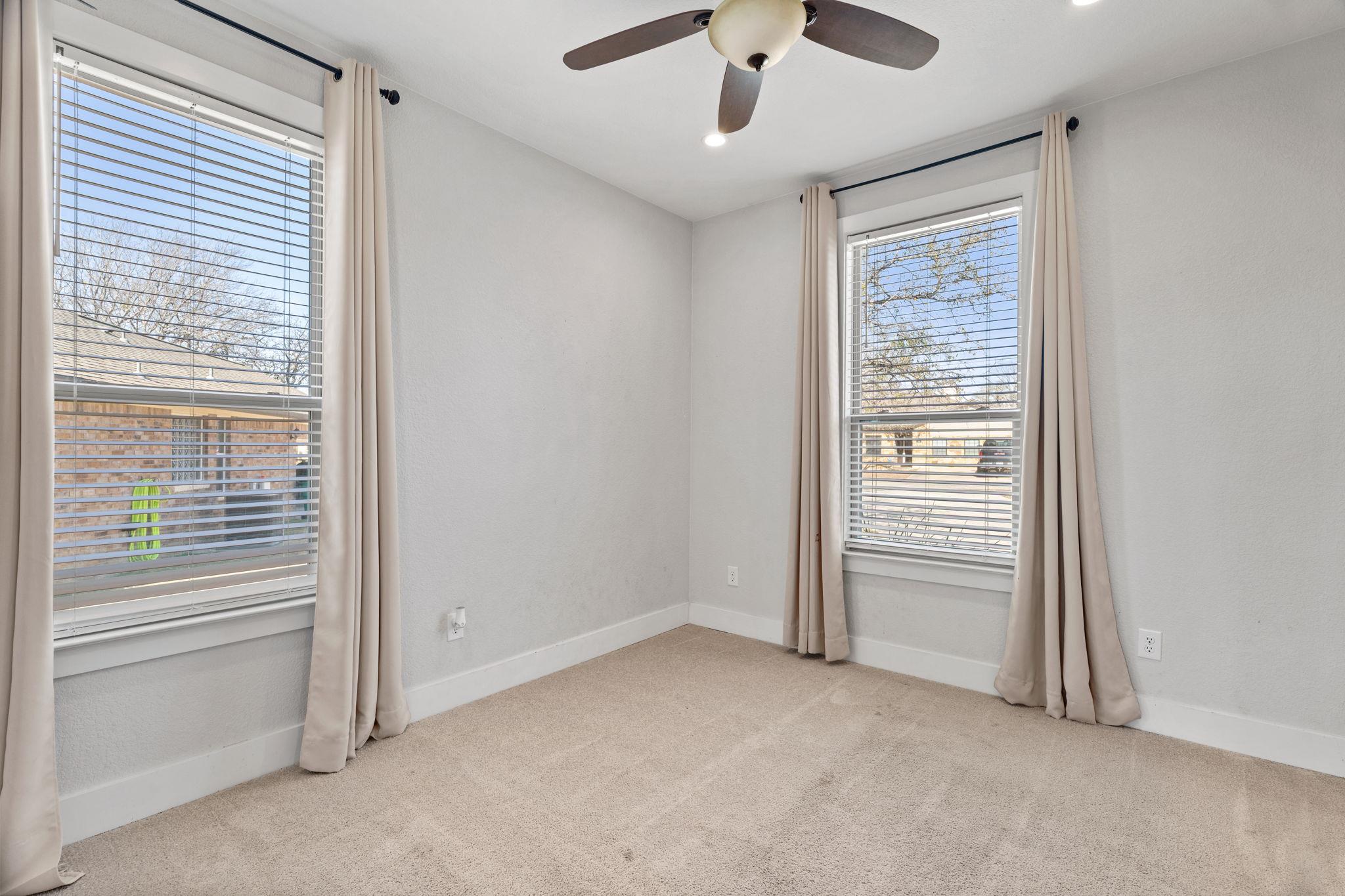 110 Chaumont St, Kingsland, TX 78639