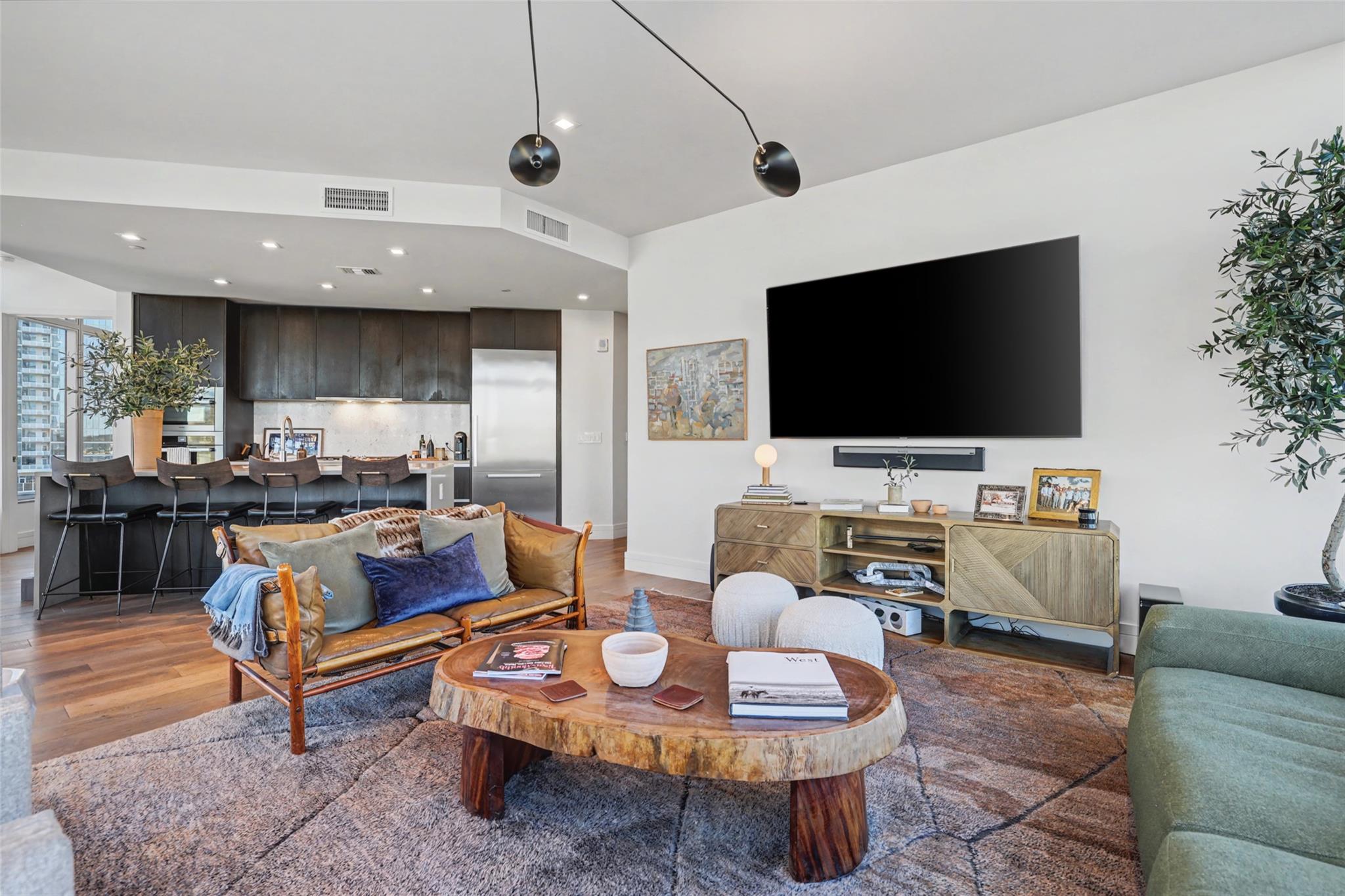 501 West Ave # 1207, Austin, TX 78701