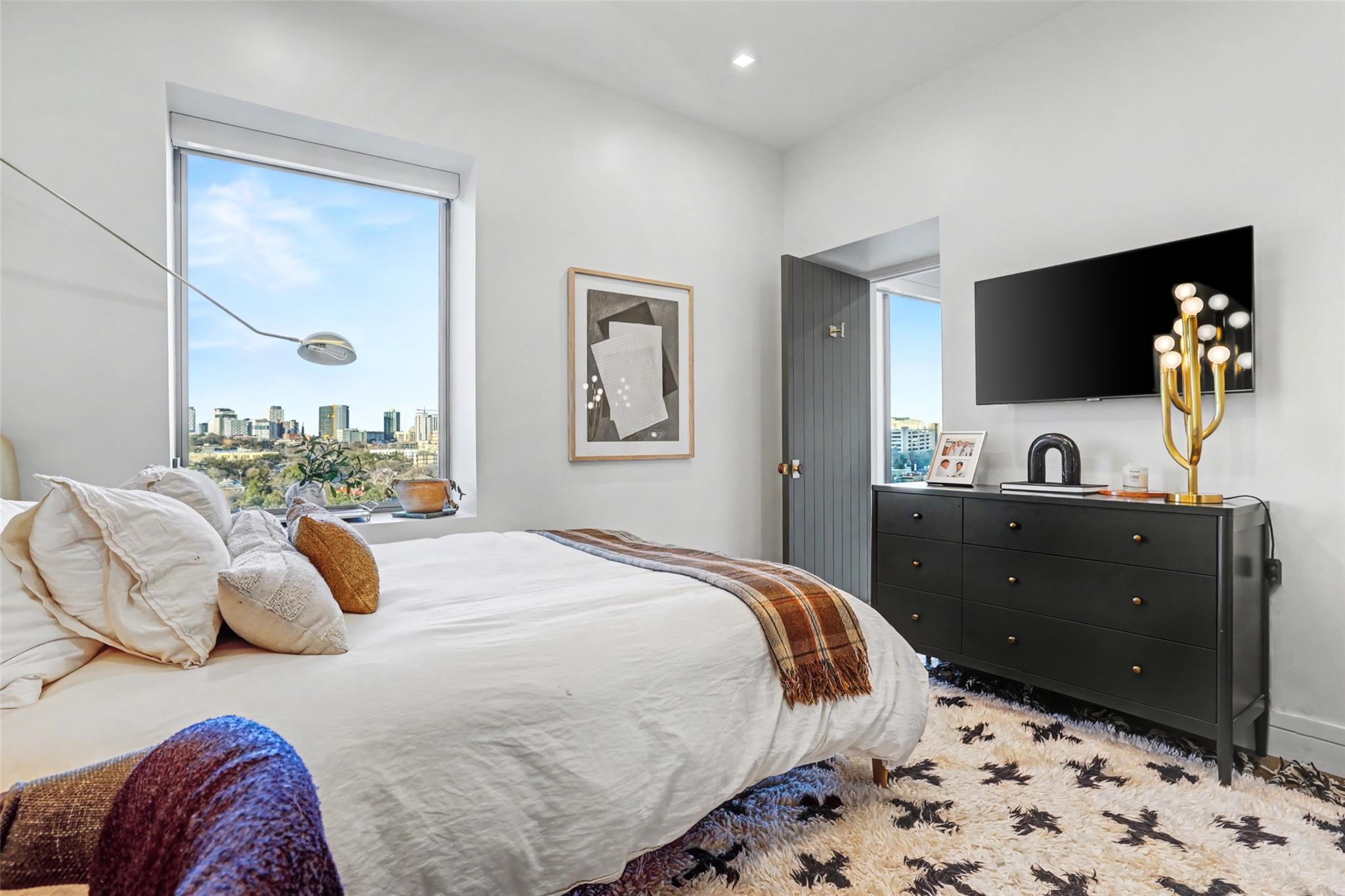 501 West Ave # 1207, Austin, TX 78701