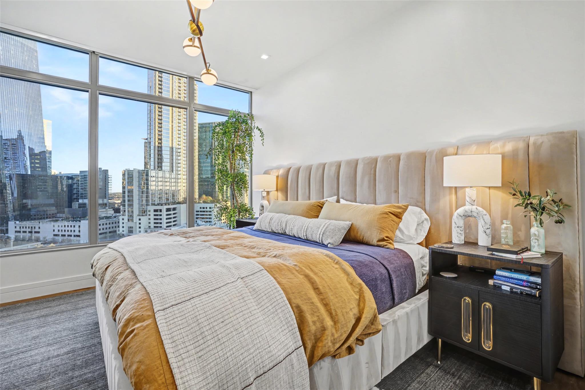 501 West Ave # 1207, Austin, TX 78701