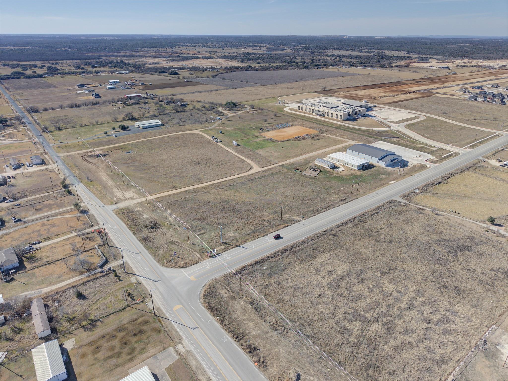 787 County Road 307 Rd, Jarrell, TX 76537