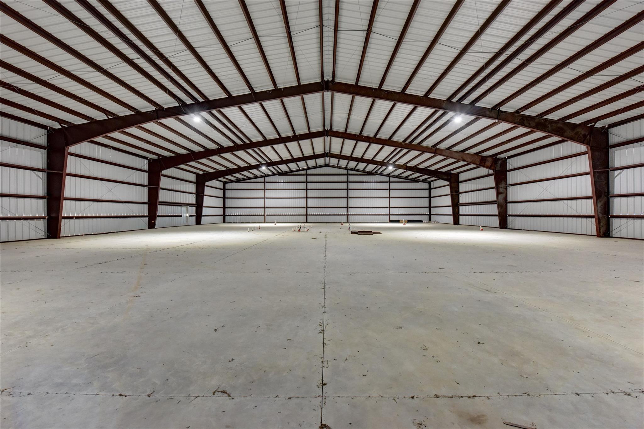 787 County Road 307 Rd, Jarrell, TX 76537