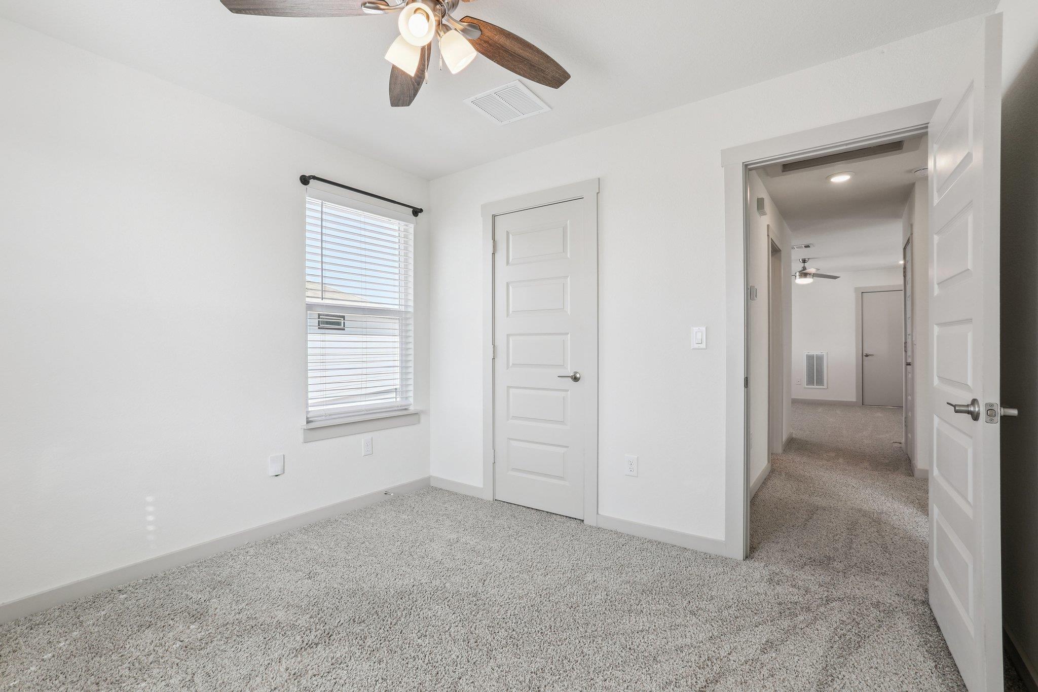 285 Geminiflora Bnd, Leander, TX 78641