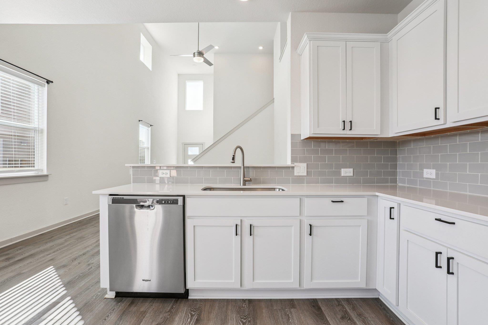 285 Geminiflora Bnd, Leander, TX 78641