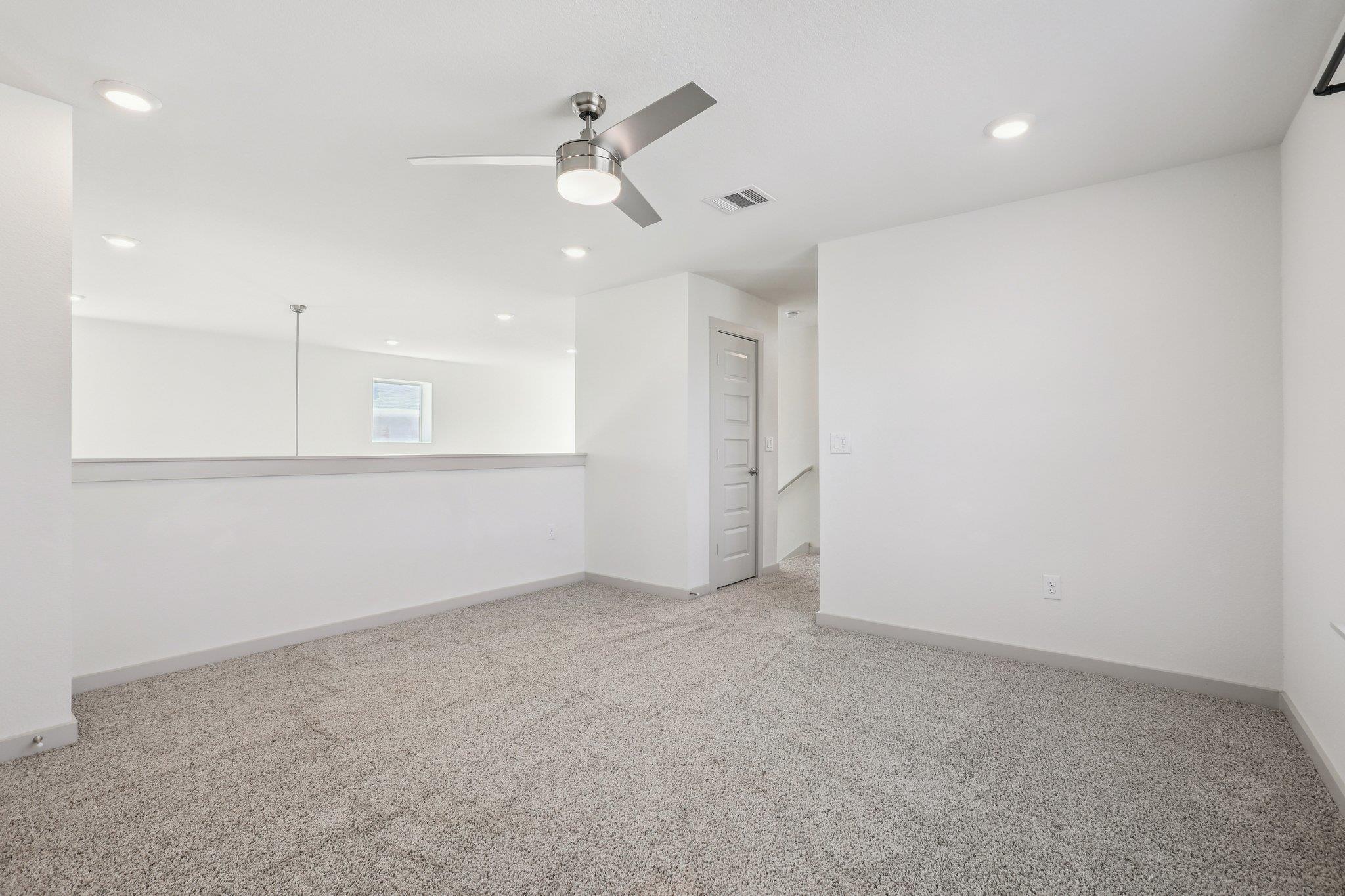 285 Geminiflora Bnd, Leander, TX 78641