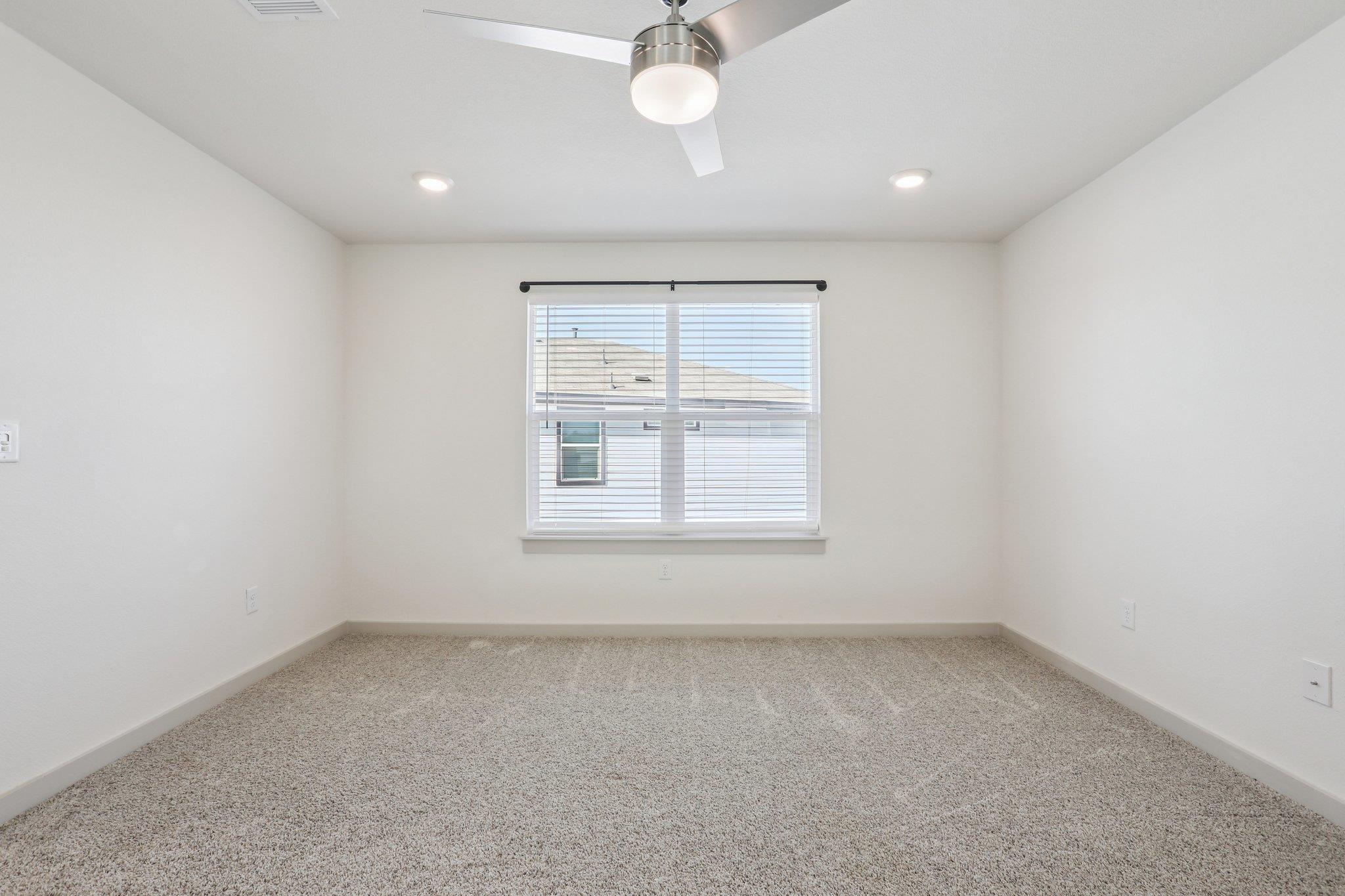 285 Geminiflora Bnd, Leander, TX 78641