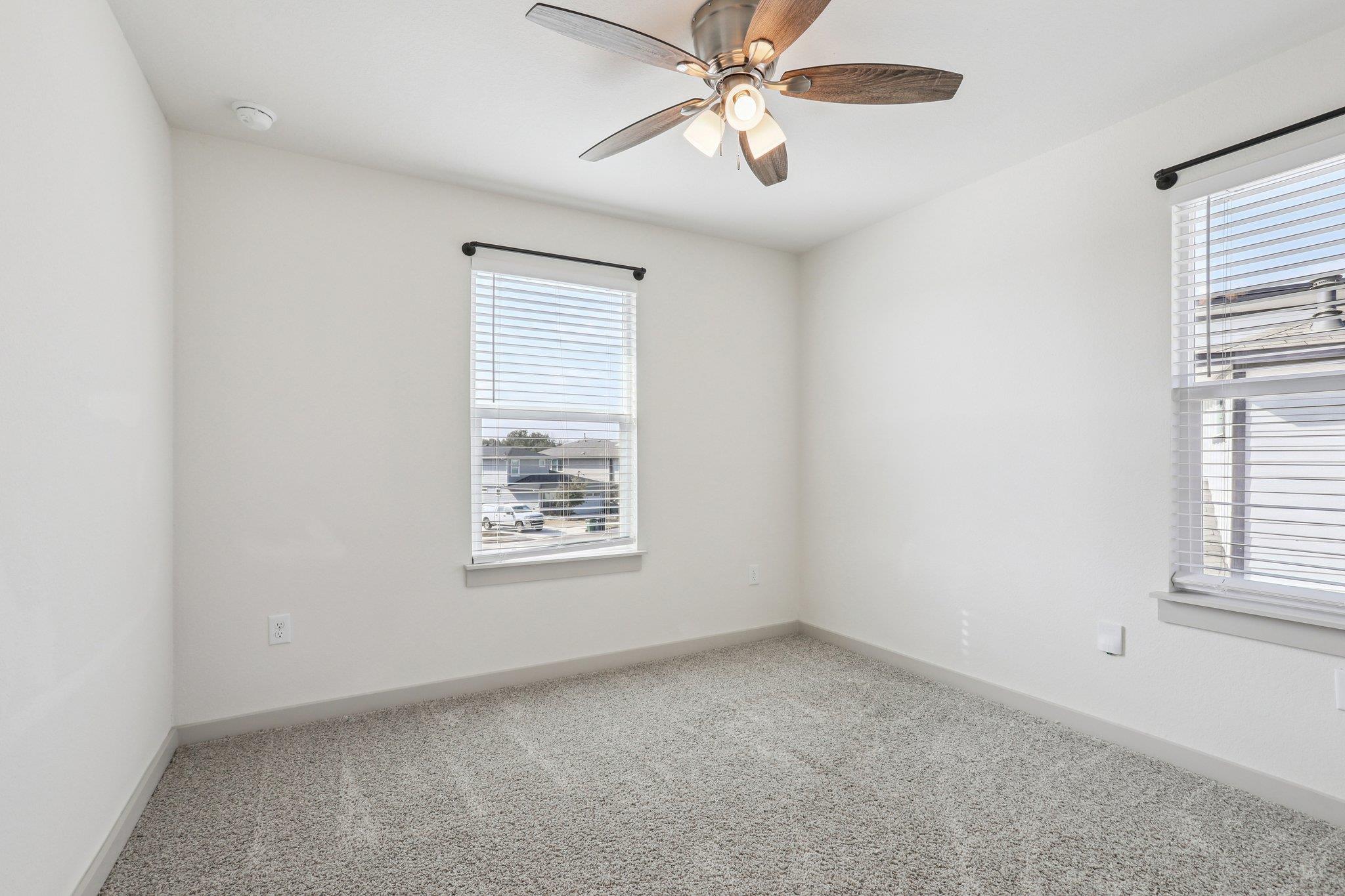 285 Geminiflora Bnd, Leander, TX 78641