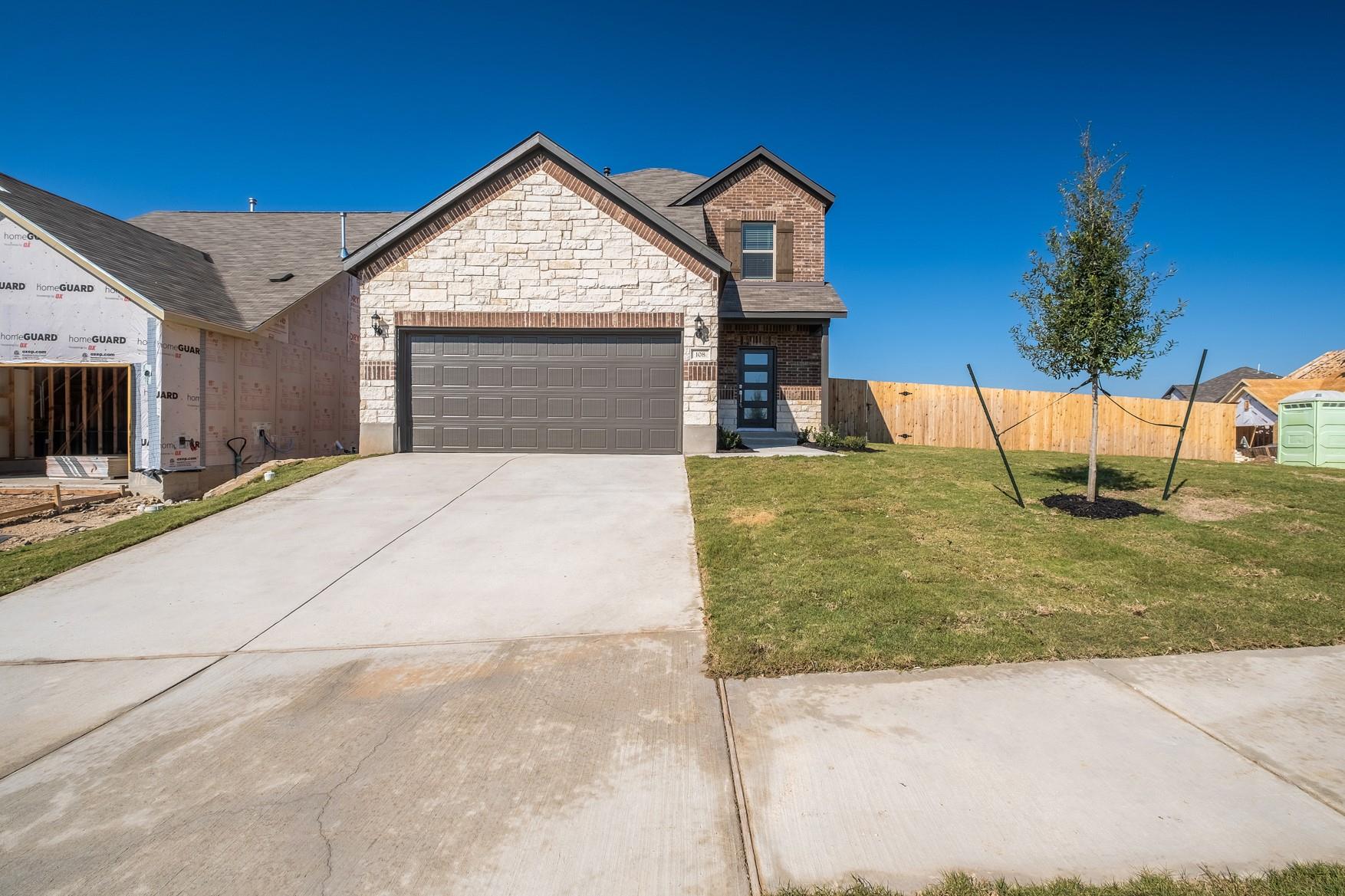 108 Leatherleaf Dr, Buda, TX 78610