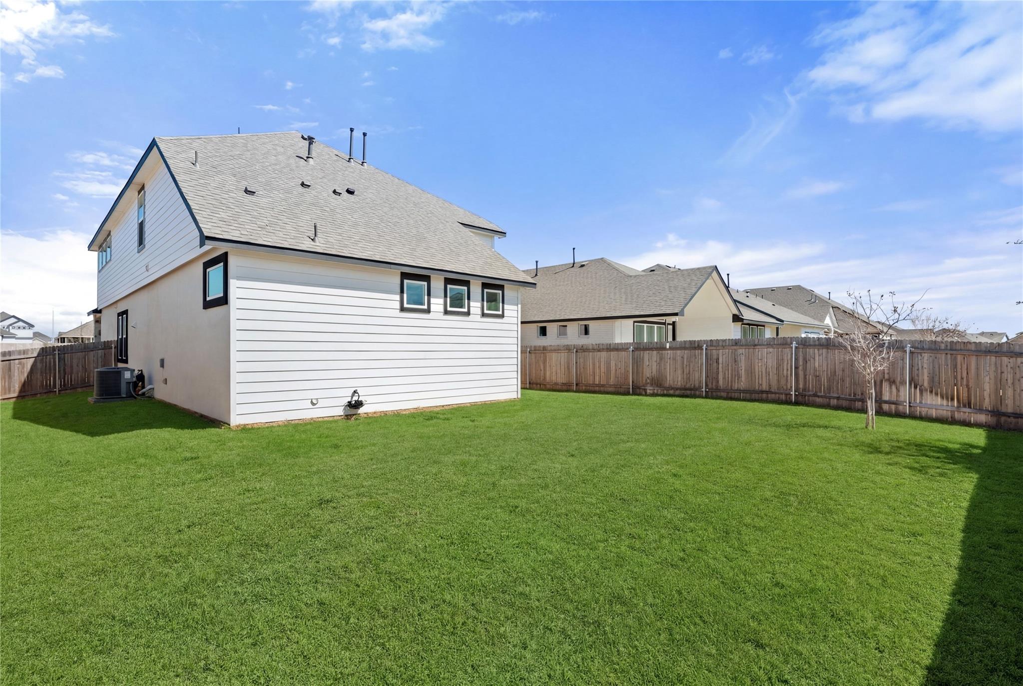 12517 Cockatoo Xing, Manor, TX 78653