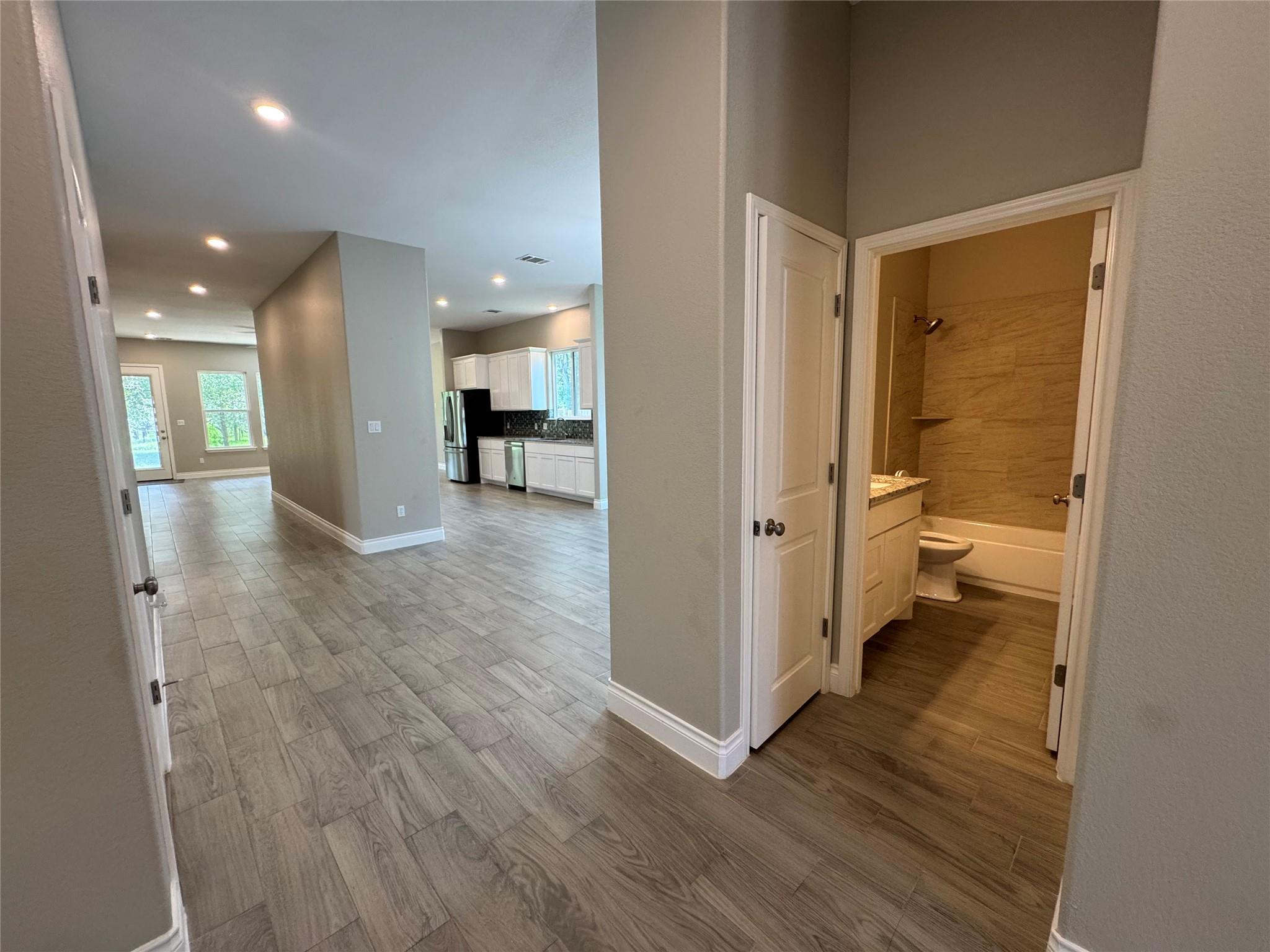 109 Mokulua Ln, Bastrop, TX 78602