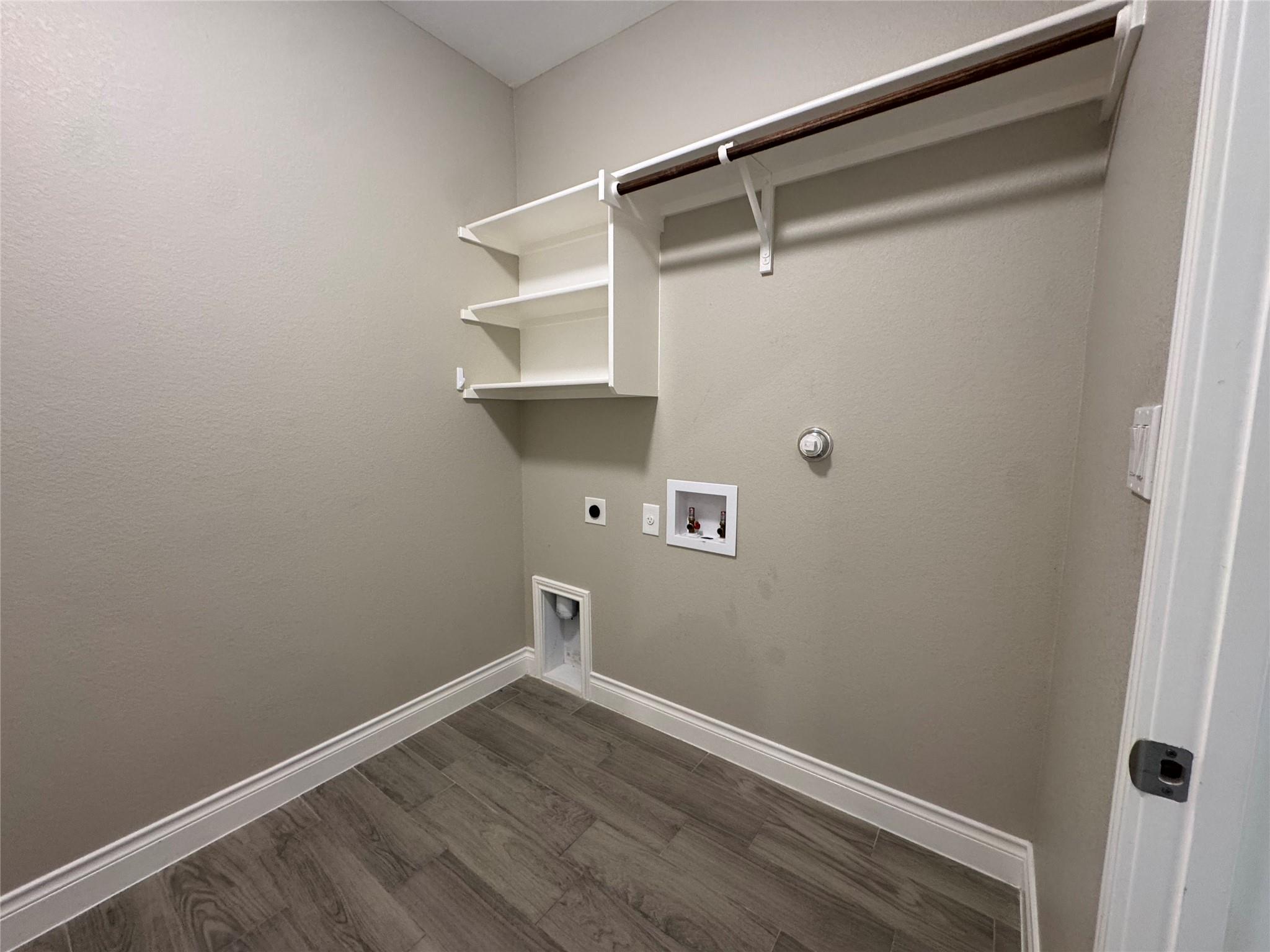 109 Mokulua Ln, Bastrop, TX 78602