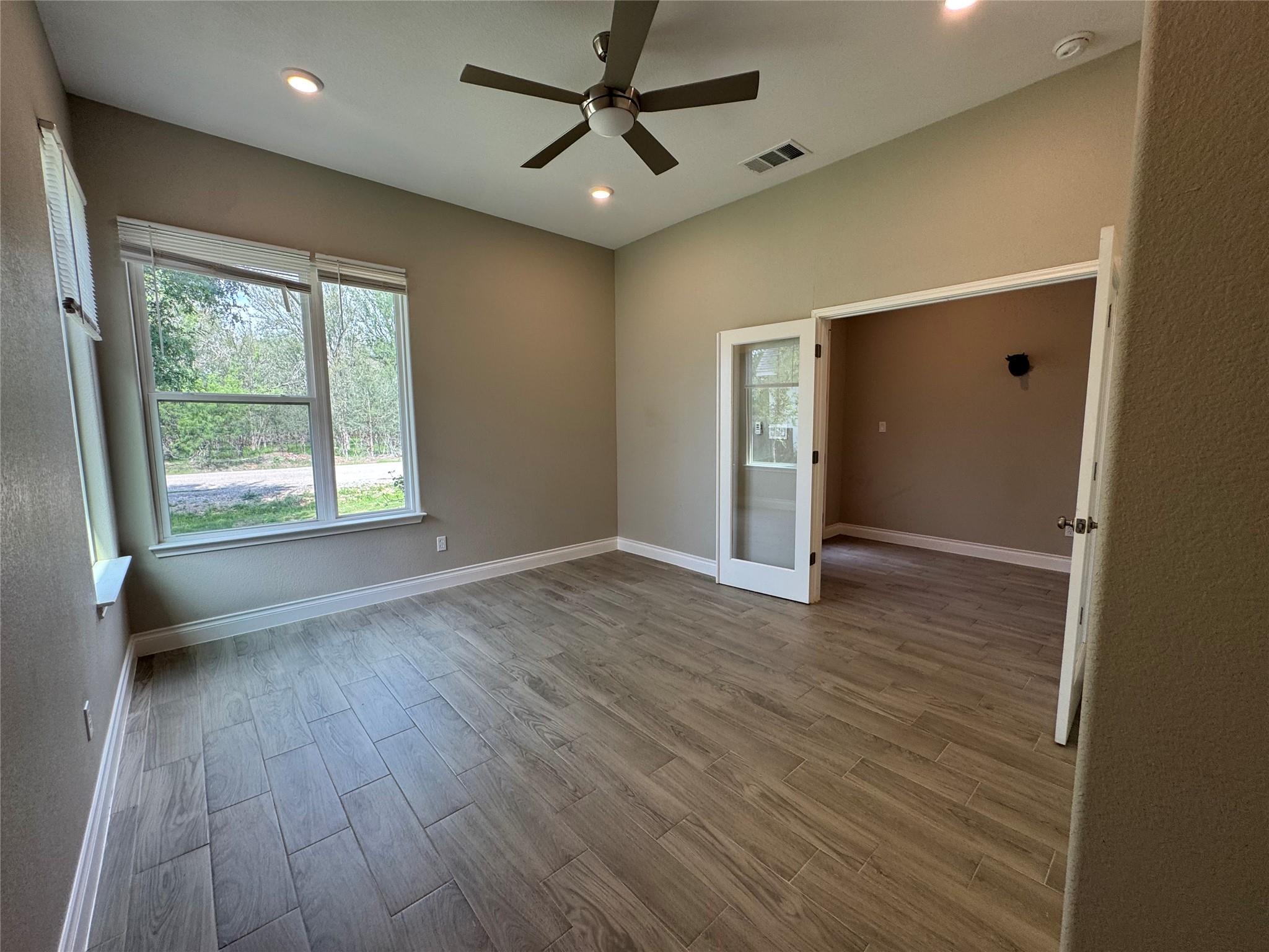 109 Mokulua Ln, Bastrop, TX 78602