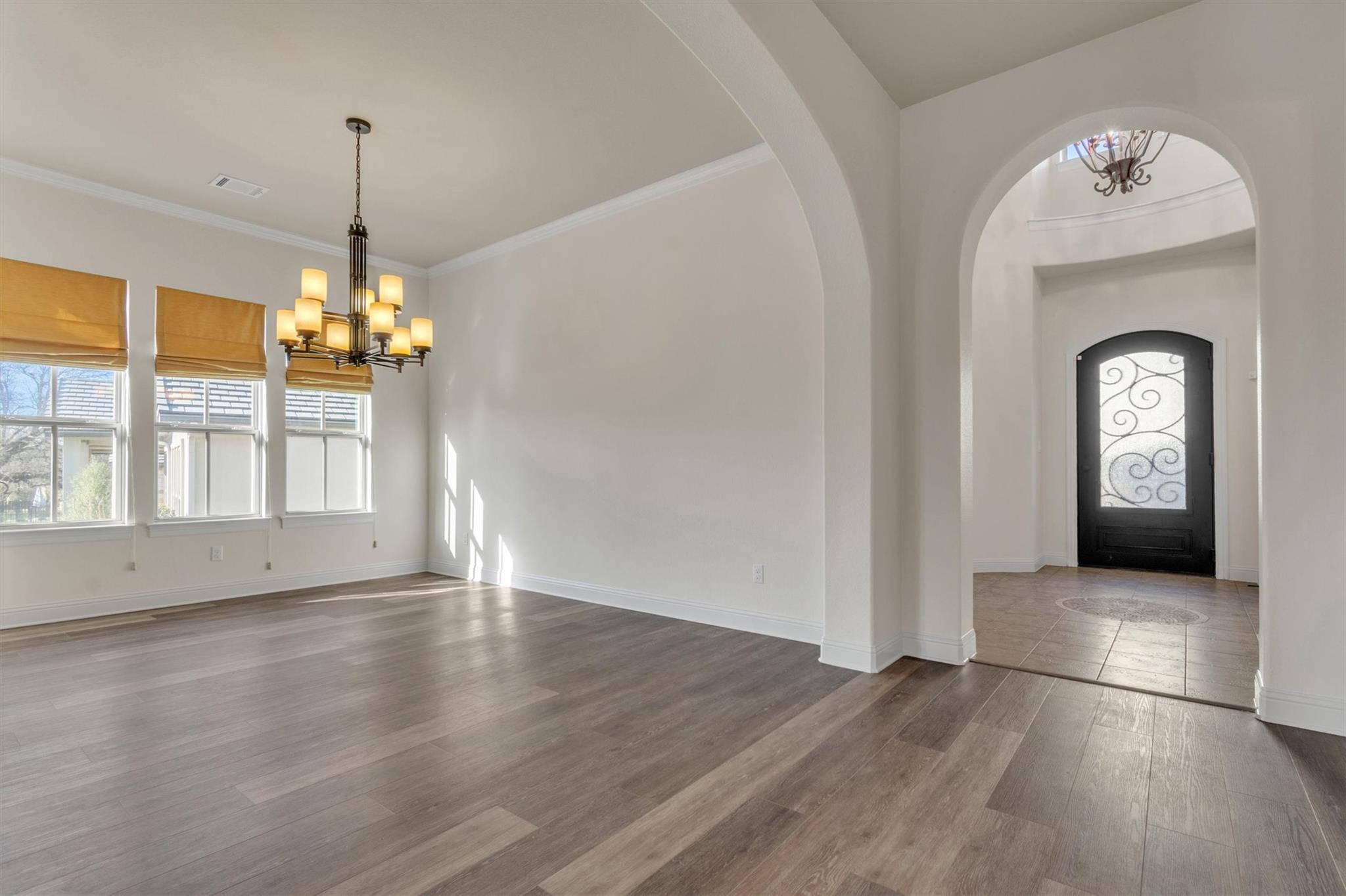 216 Cimarron Hills Trl E, Georgetown, TX 78628