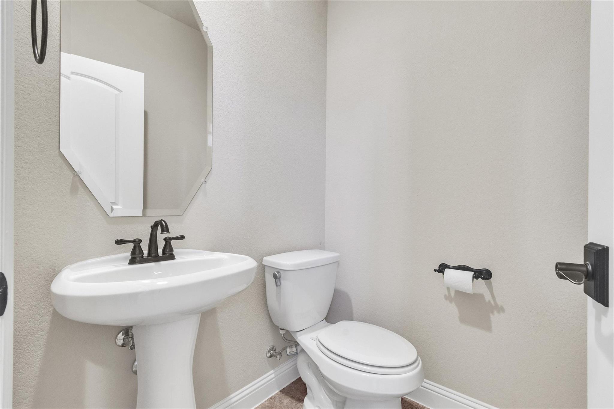 216 Cimarron Hills Trl E, Georgetown, TX 78628