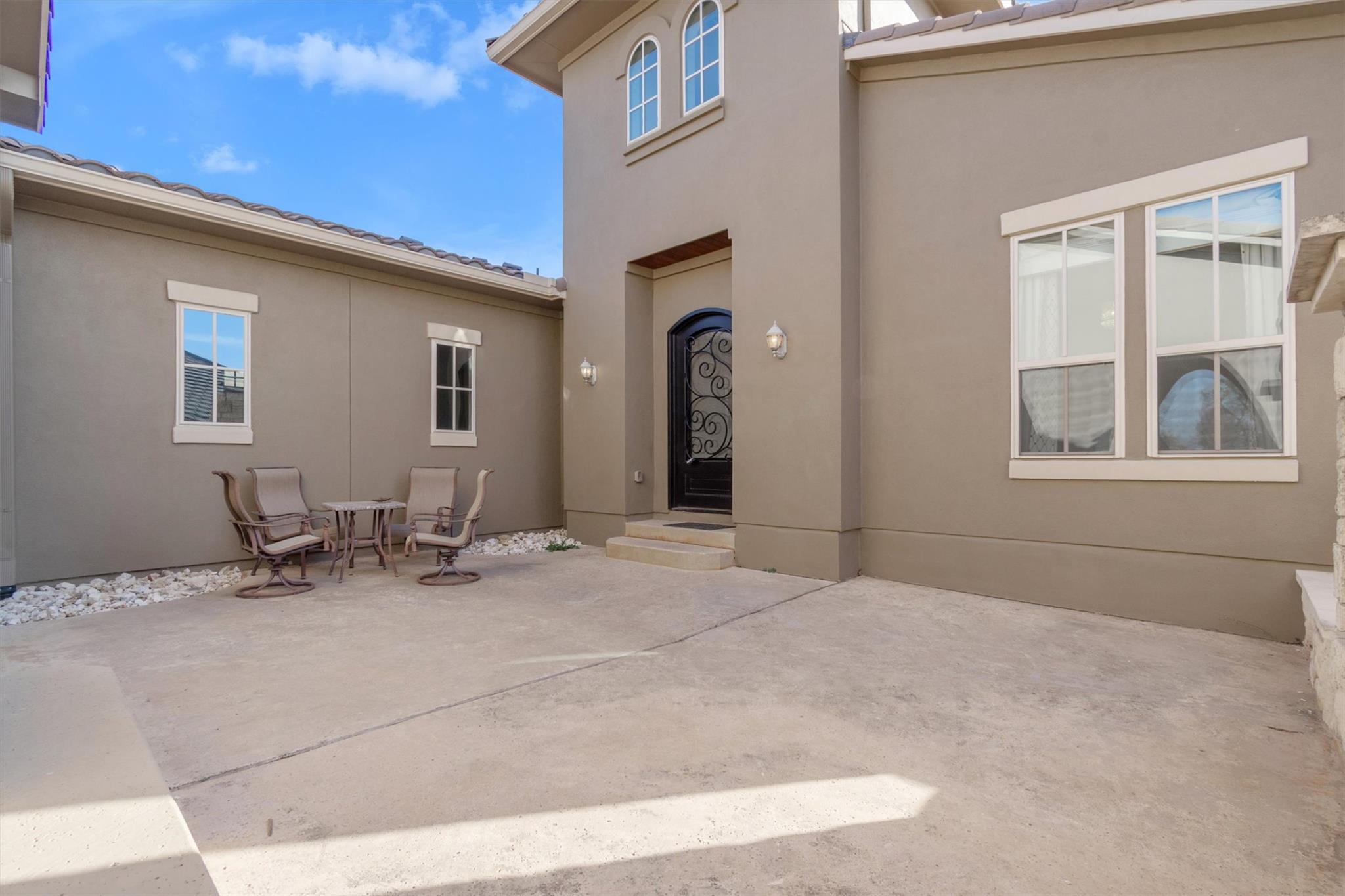 216 Cimarron Hills Trl E, Georgetown, TX 78628