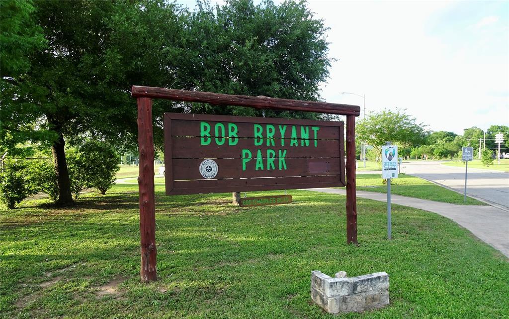 736 Blair Ave, Bastrop, TX 78602