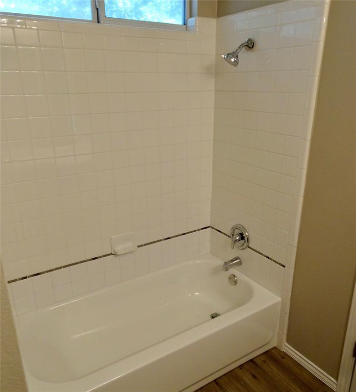 736 Blair Ave, Bastrop, TX 78602