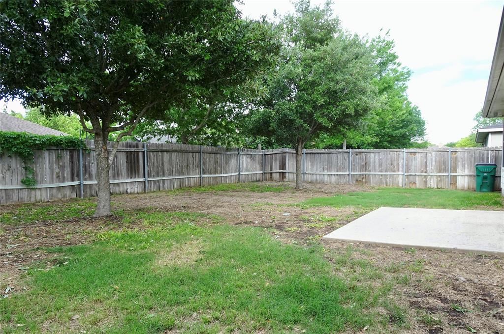 736 Blair Ave, Bastrop, TX 78602