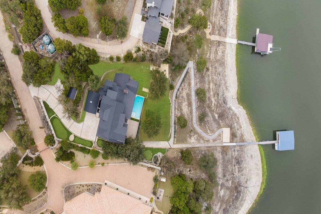 821 S Angel Light Dr, Spicewood, TX 78669