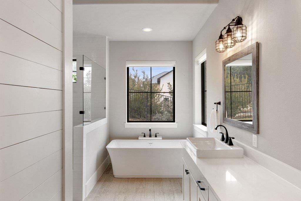 821 S Angel Light Dr, Spicewood, TX 78669