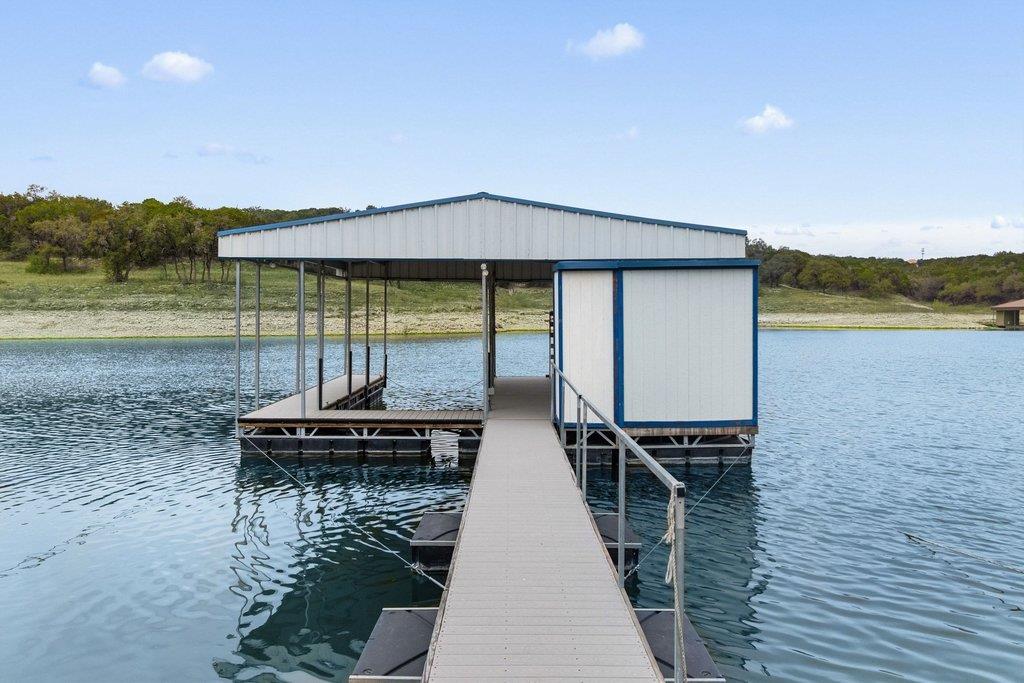 821 S Angel Light Dr, Spicewood, TX 78669