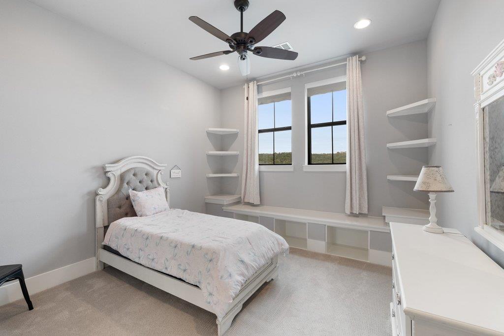 821 S Angel Light Dr, Spicewood, TX 78669