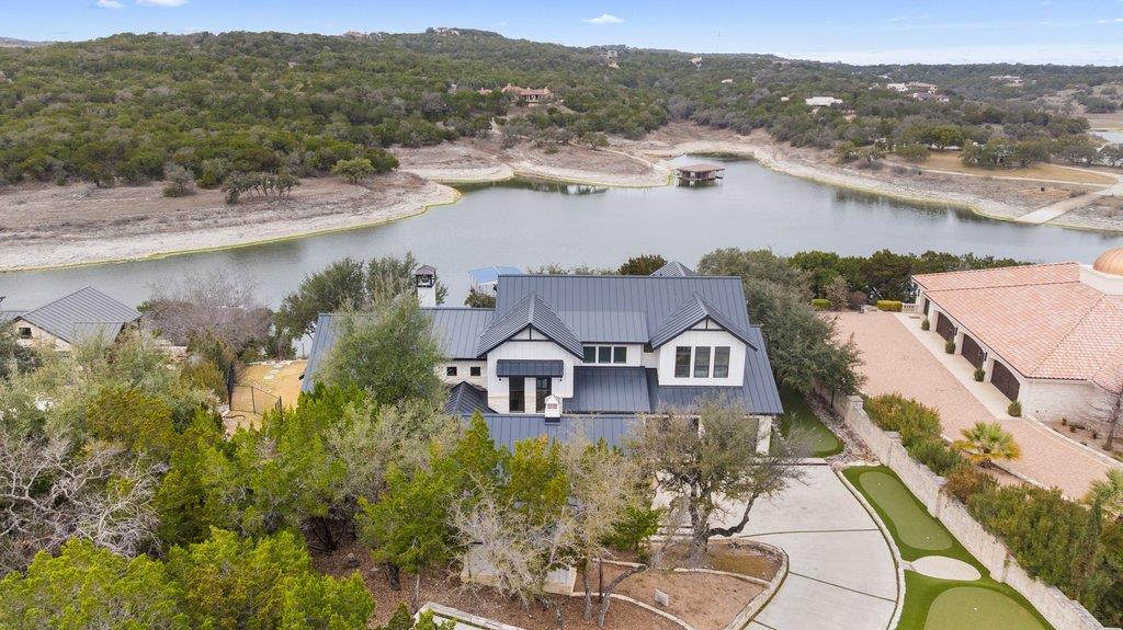 821 S Angel Light Dr, Spicewood, TX 78669