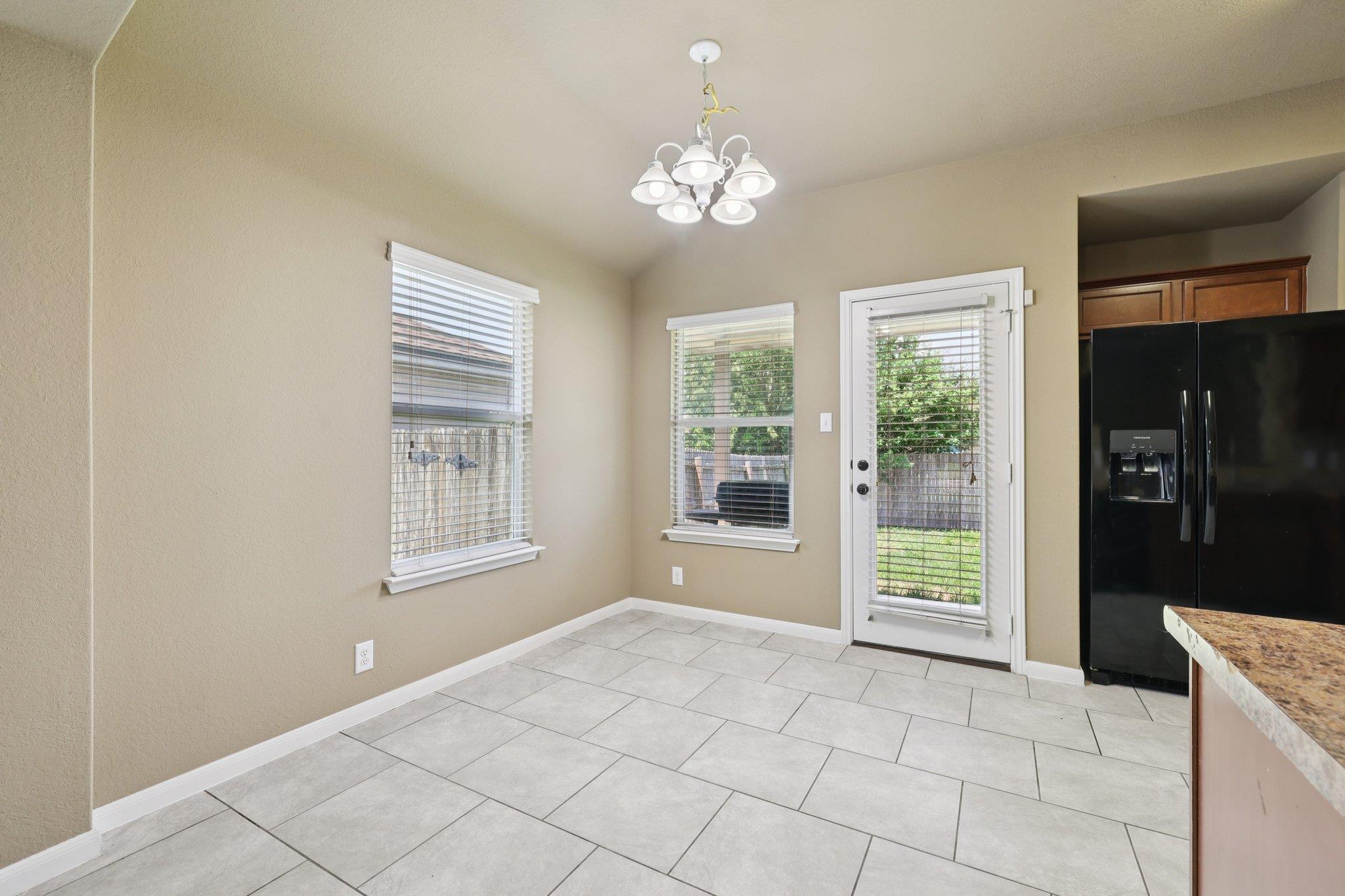 105 Casita Cv, San Marcos, TX 78666