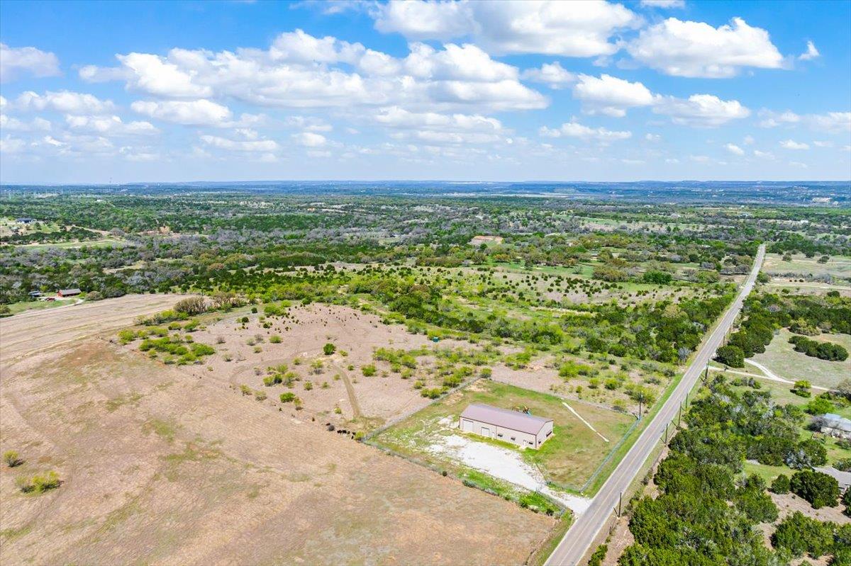 300 County Road 407, Spicewood, TX 78669