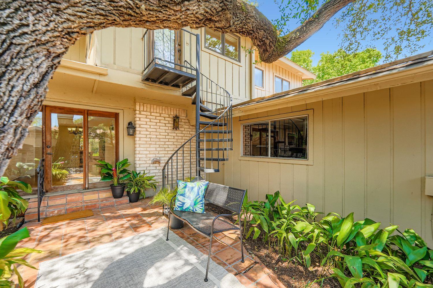 8104 East Ct, Austin, TX 78759