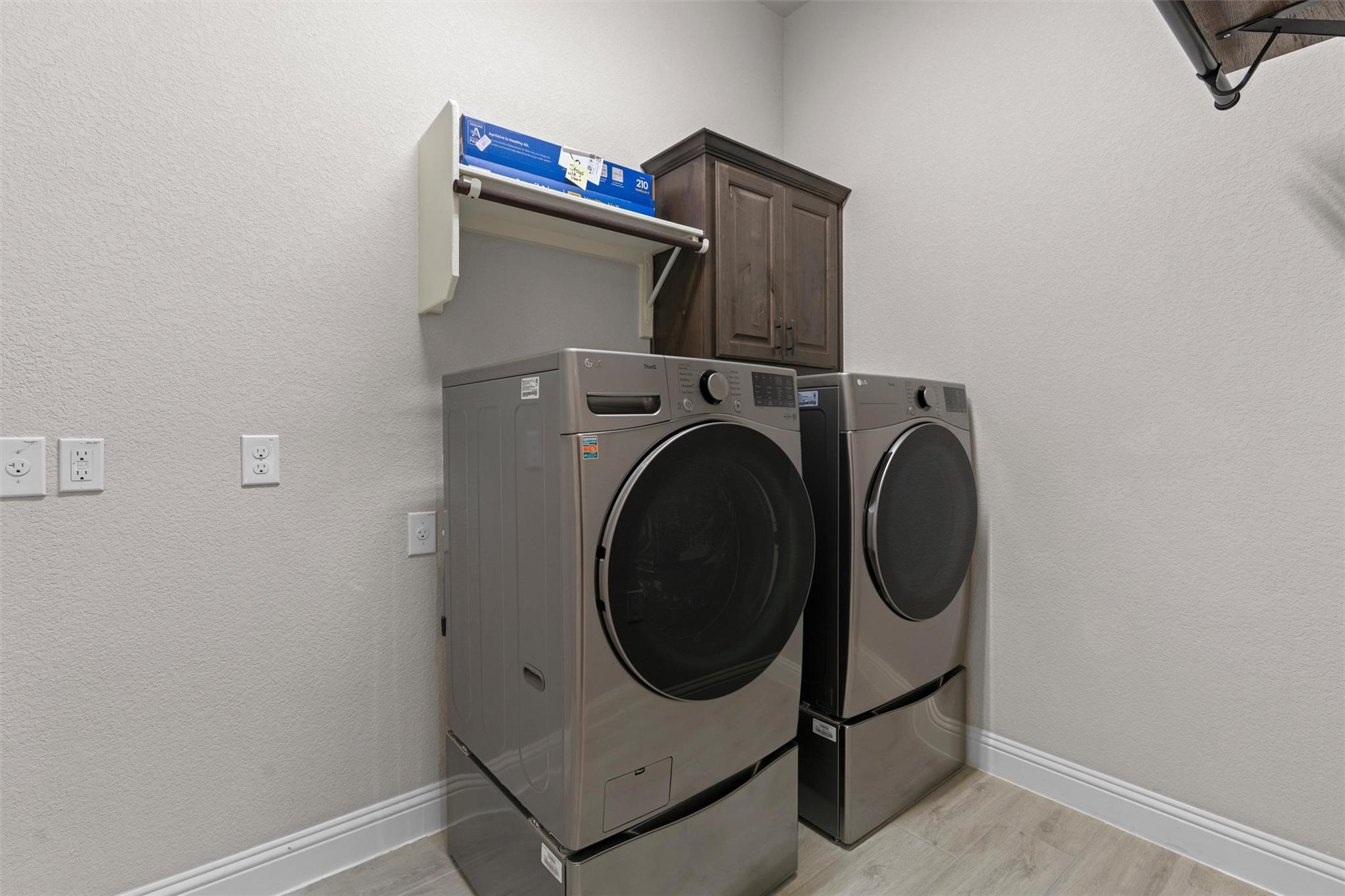 305 Arrowhead Mound Rd, Georgetown, TX 78628