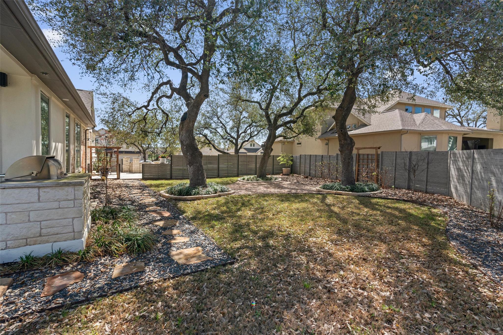 305 Arrowhead Mound Rd, Georgetown, TX 78628