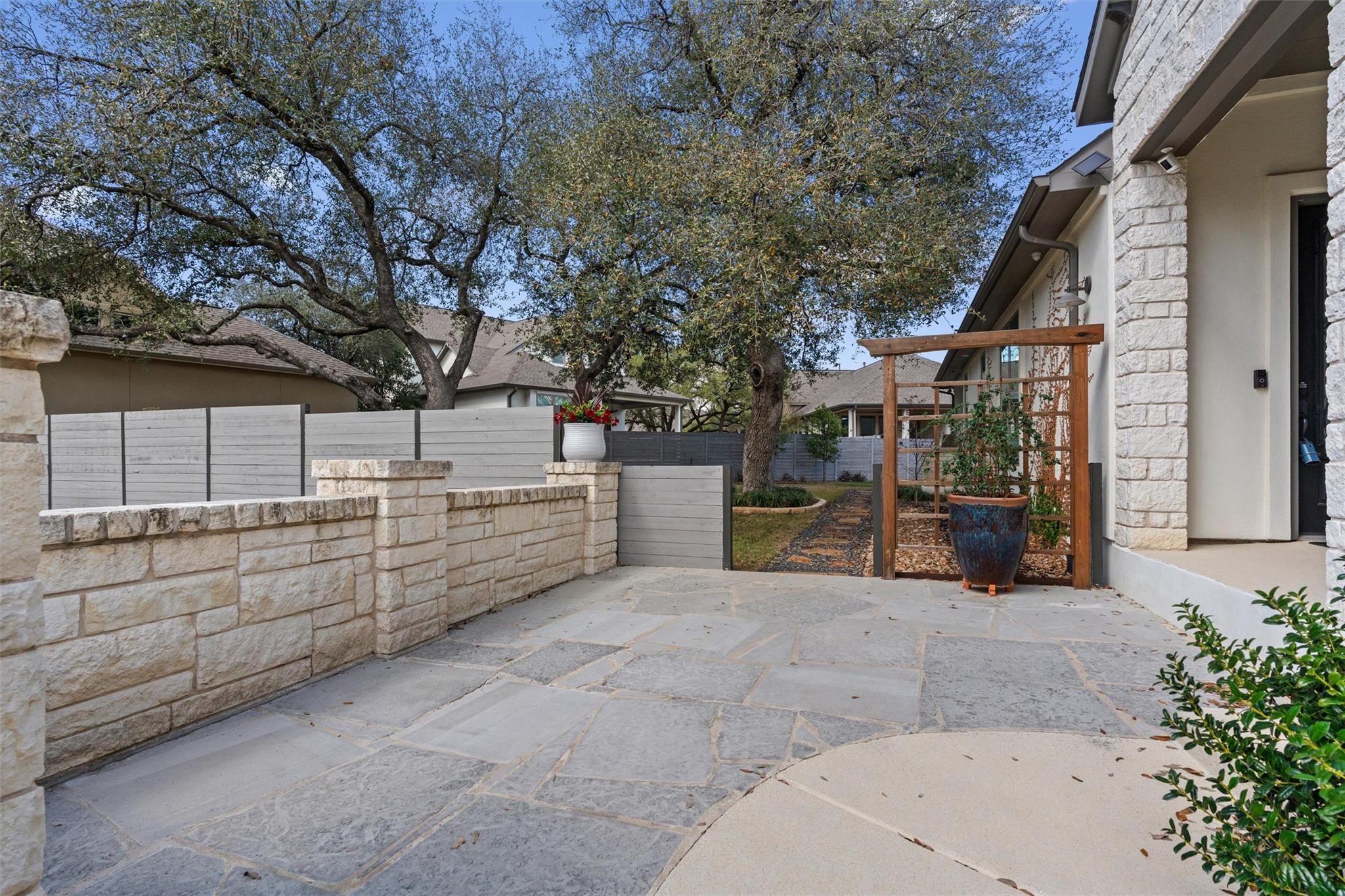 305 Arrowhead Mound Rd, Georgetown, TX 78628