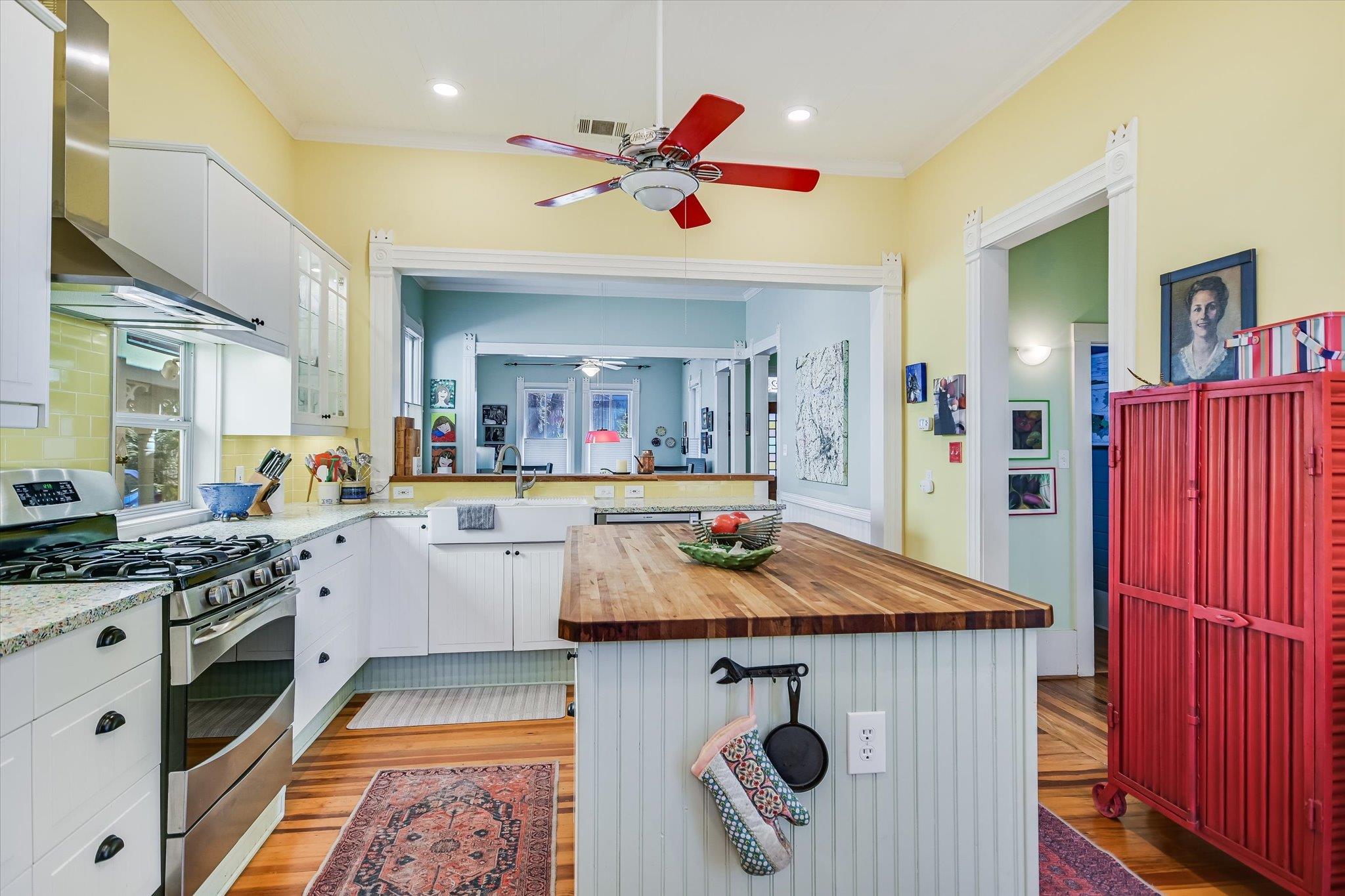 902 Blanco St, Austin, TX 78703