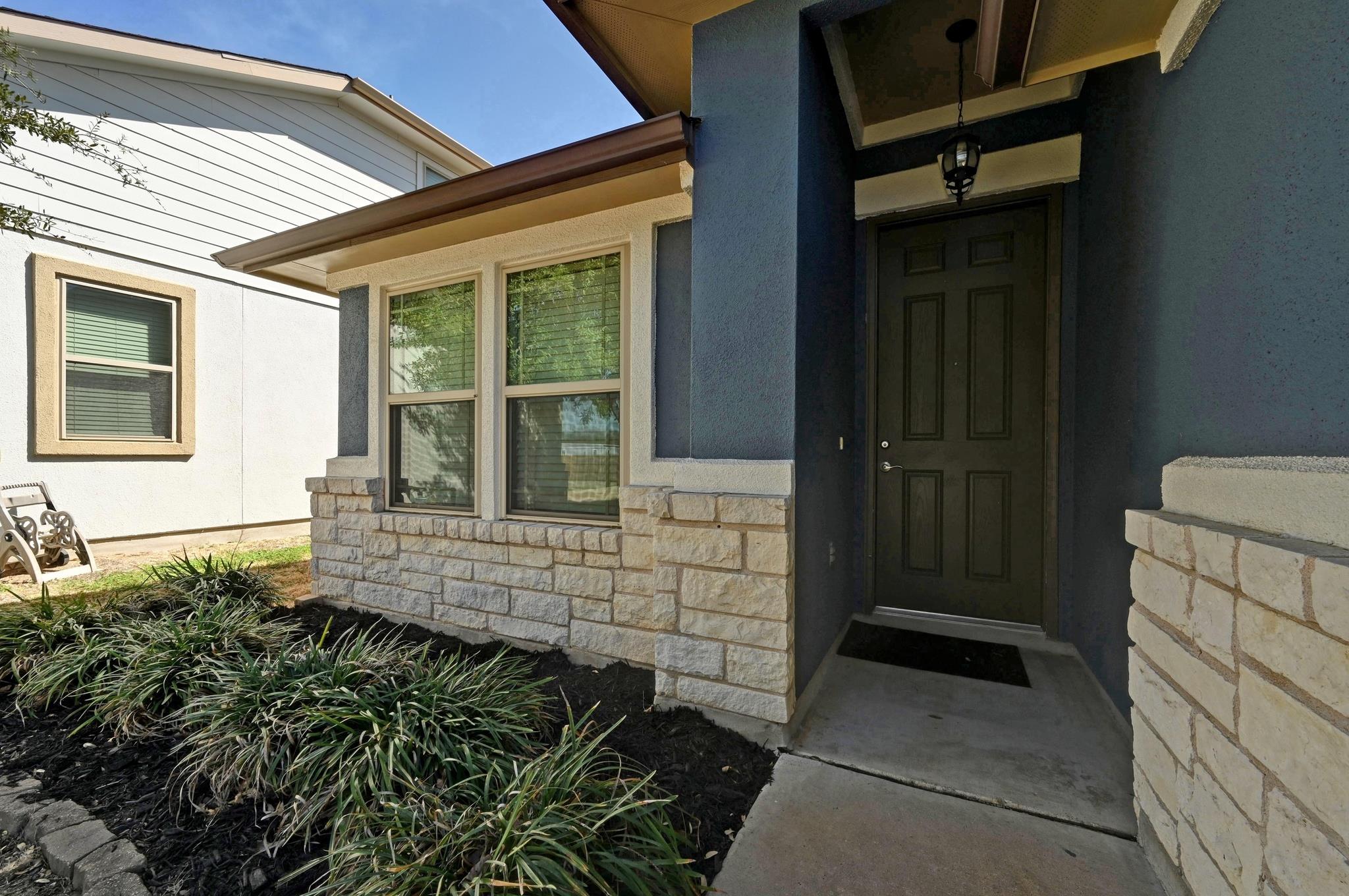 11303 Birlandier Ct, Manchaca, TX 78652