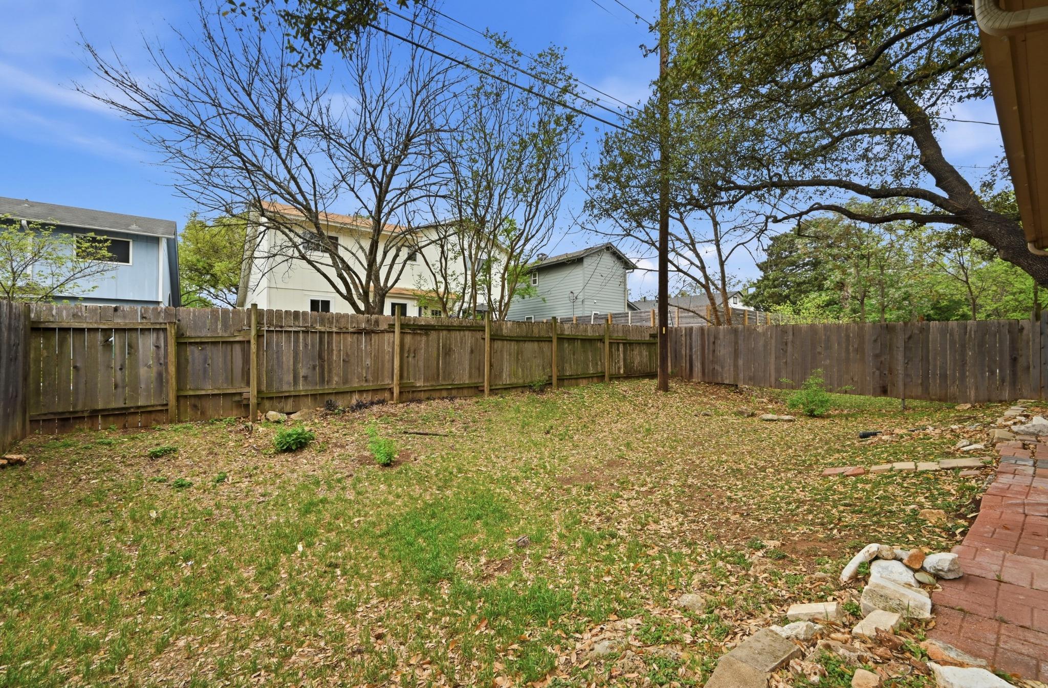 4009 Alexandria Dr, Austin, TX 78749