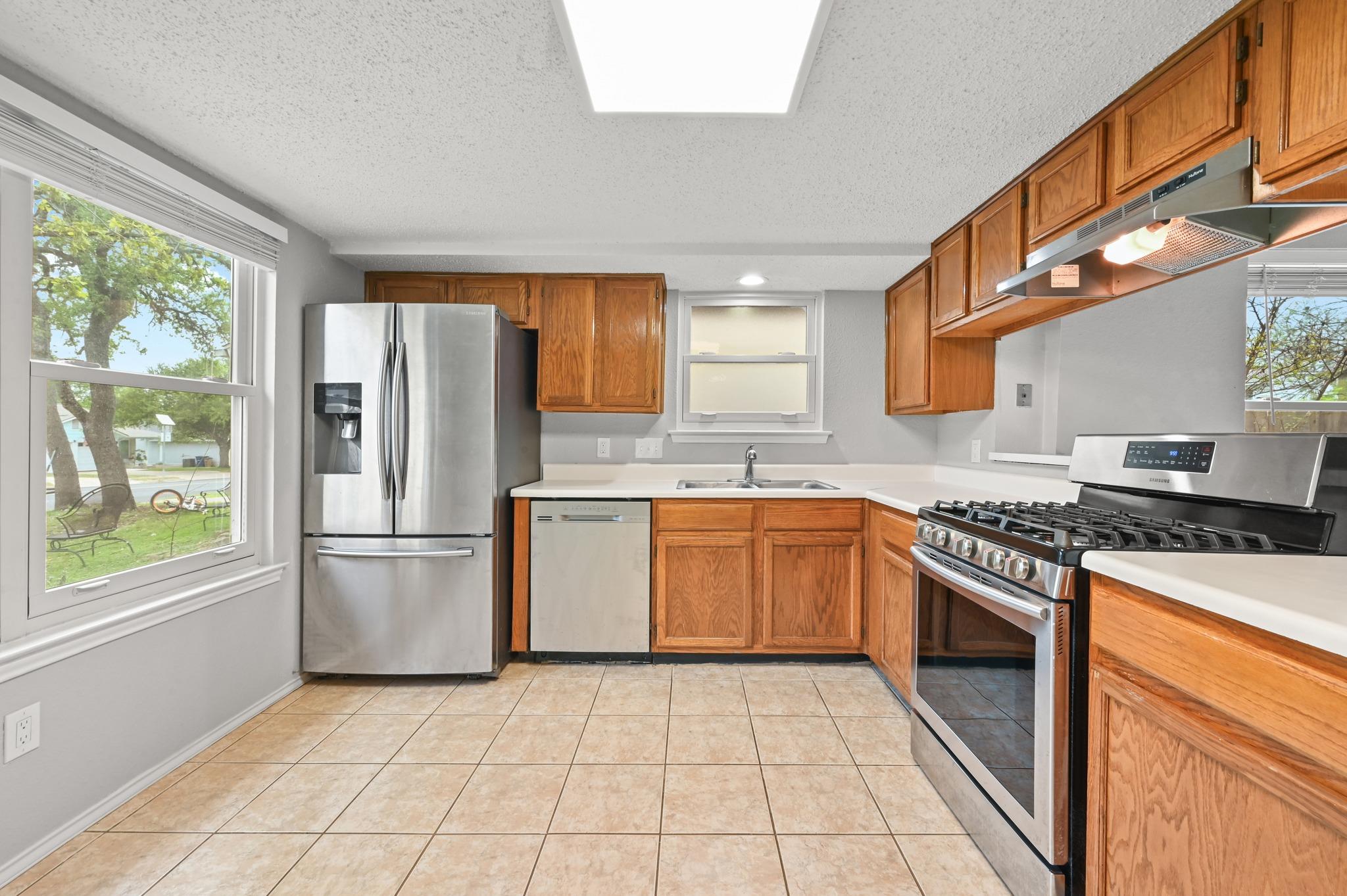 4009 Alexandria Dr, Austin, TX 78749